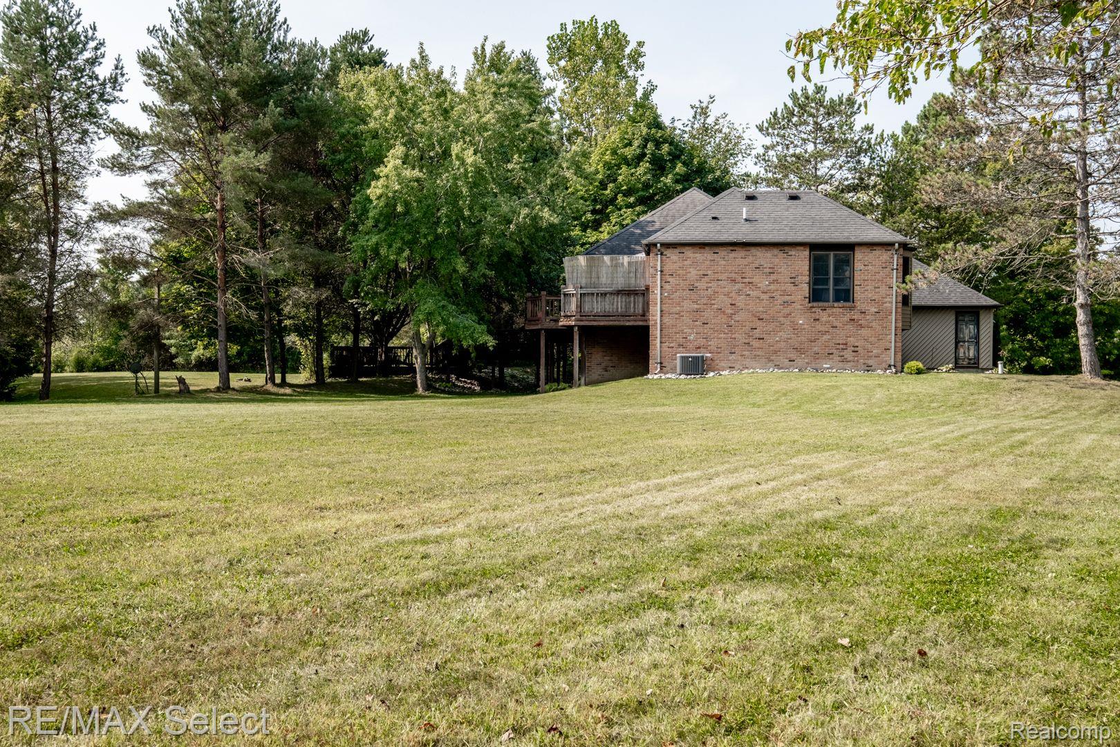 2250 N MCKINLEY Road