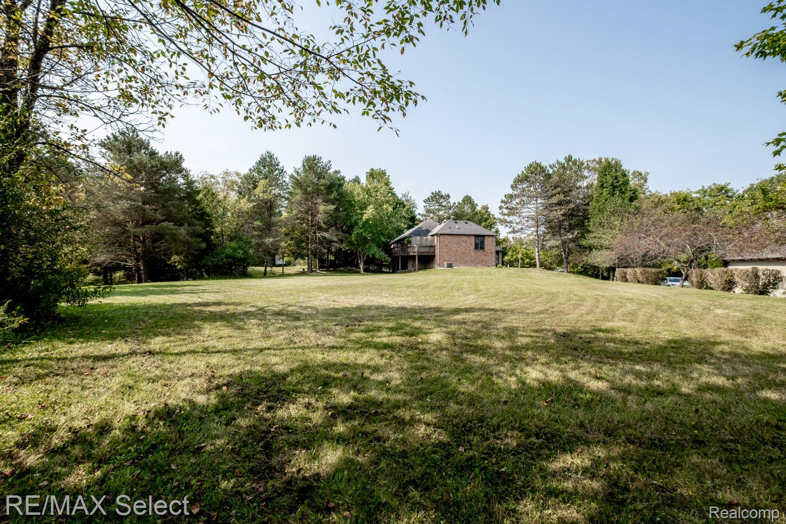 2250 N MCKINLEY Road