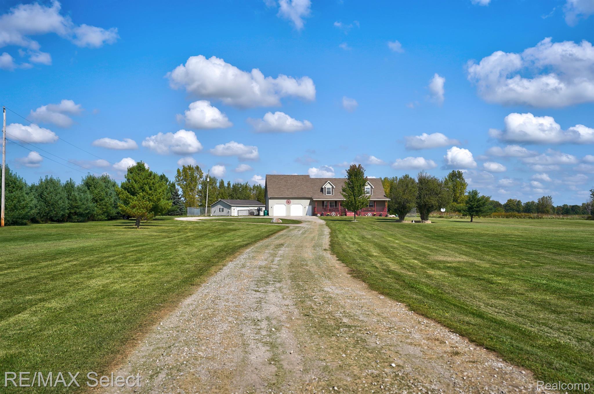 10120 RAY Road