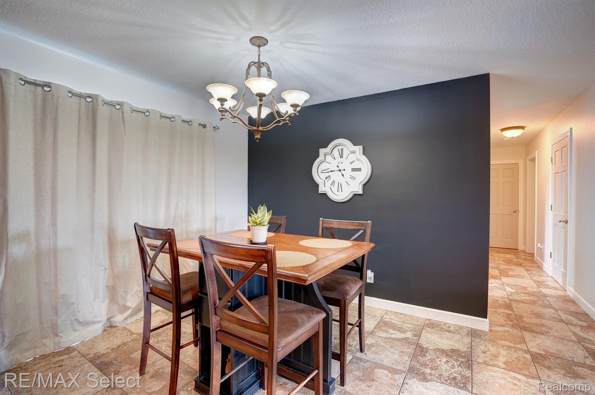 10120 RAY Road