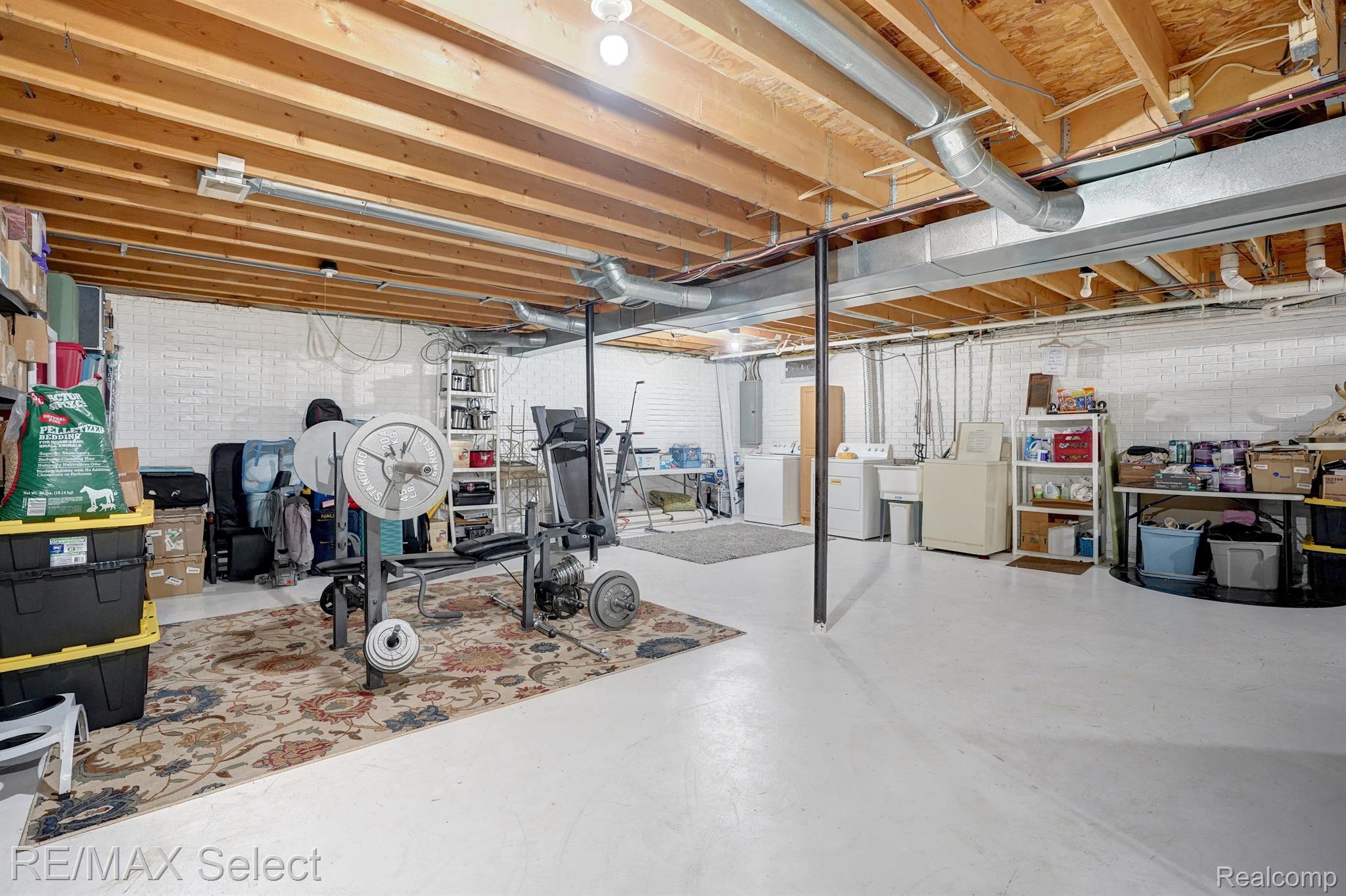 10120 RAY Road