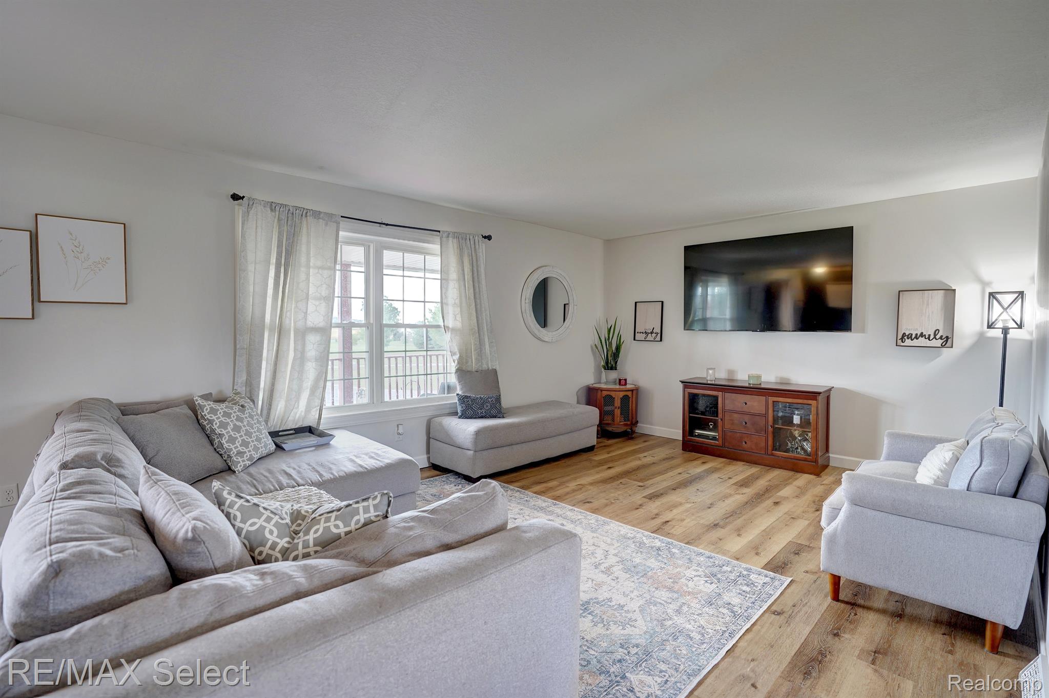 10120 RAY Road