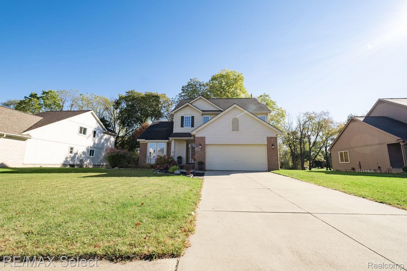 6758 BERWICK Drive
