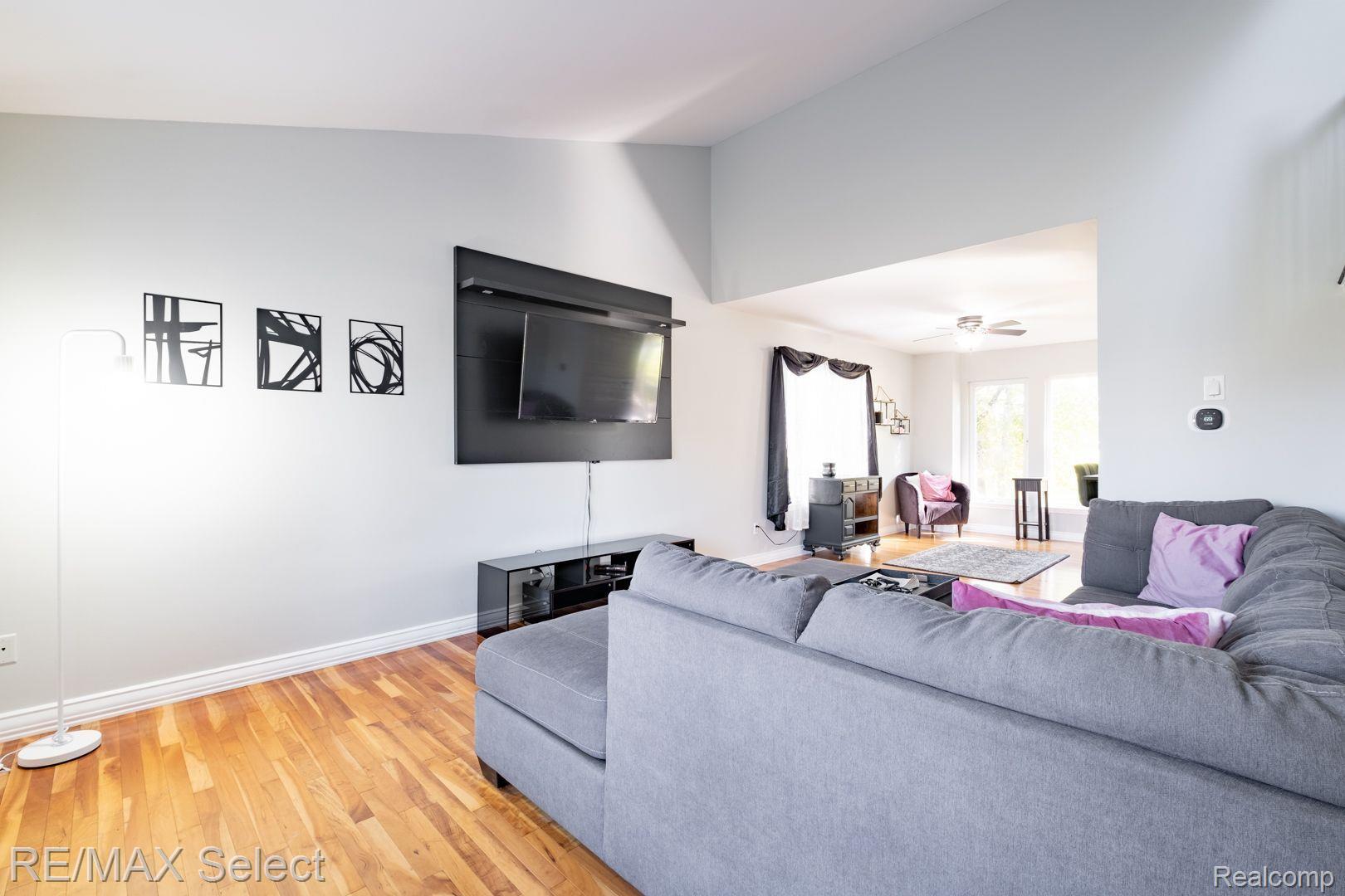 6758 BERWICK Drive