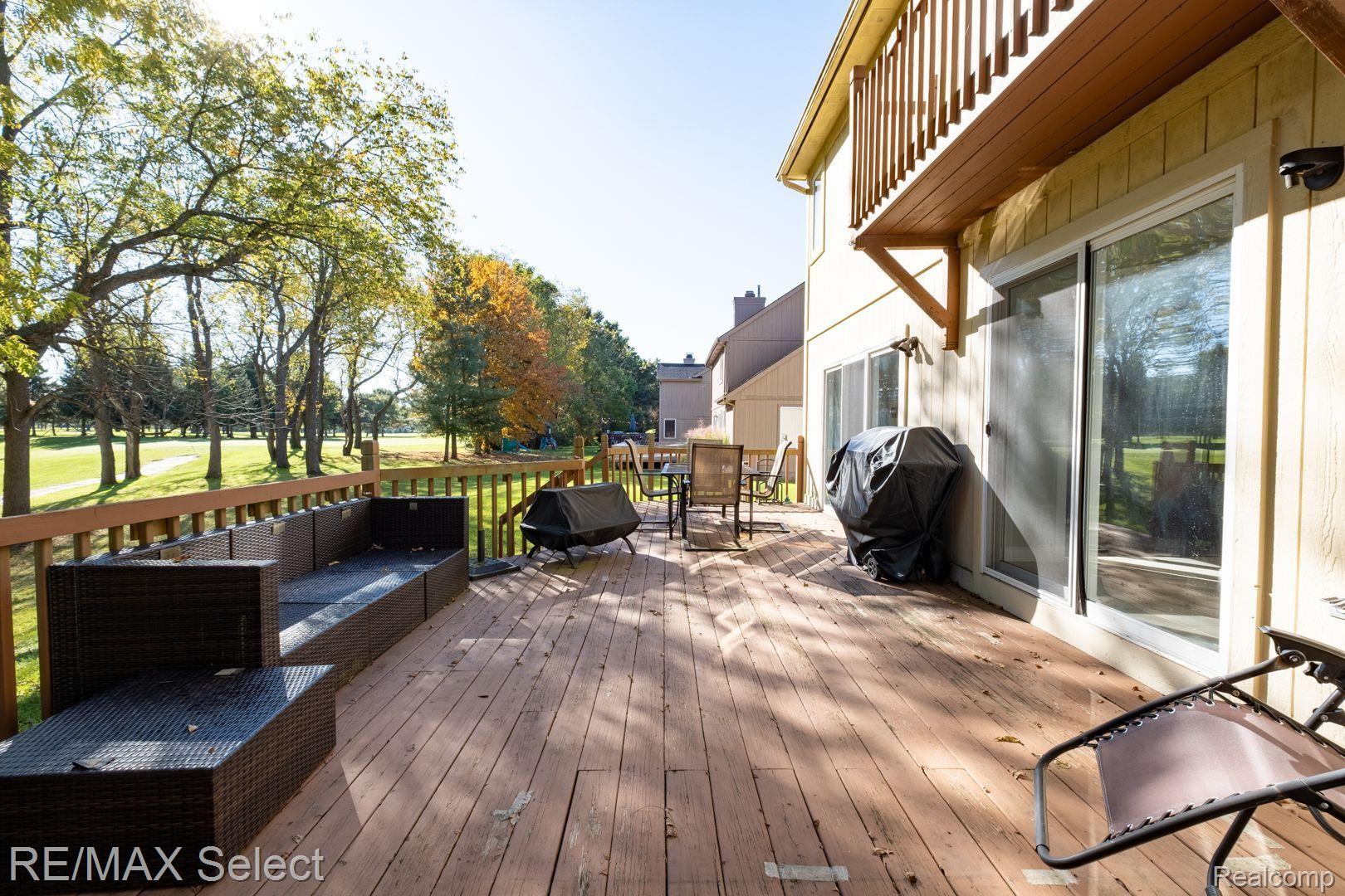 6758 BERWICK Drive
