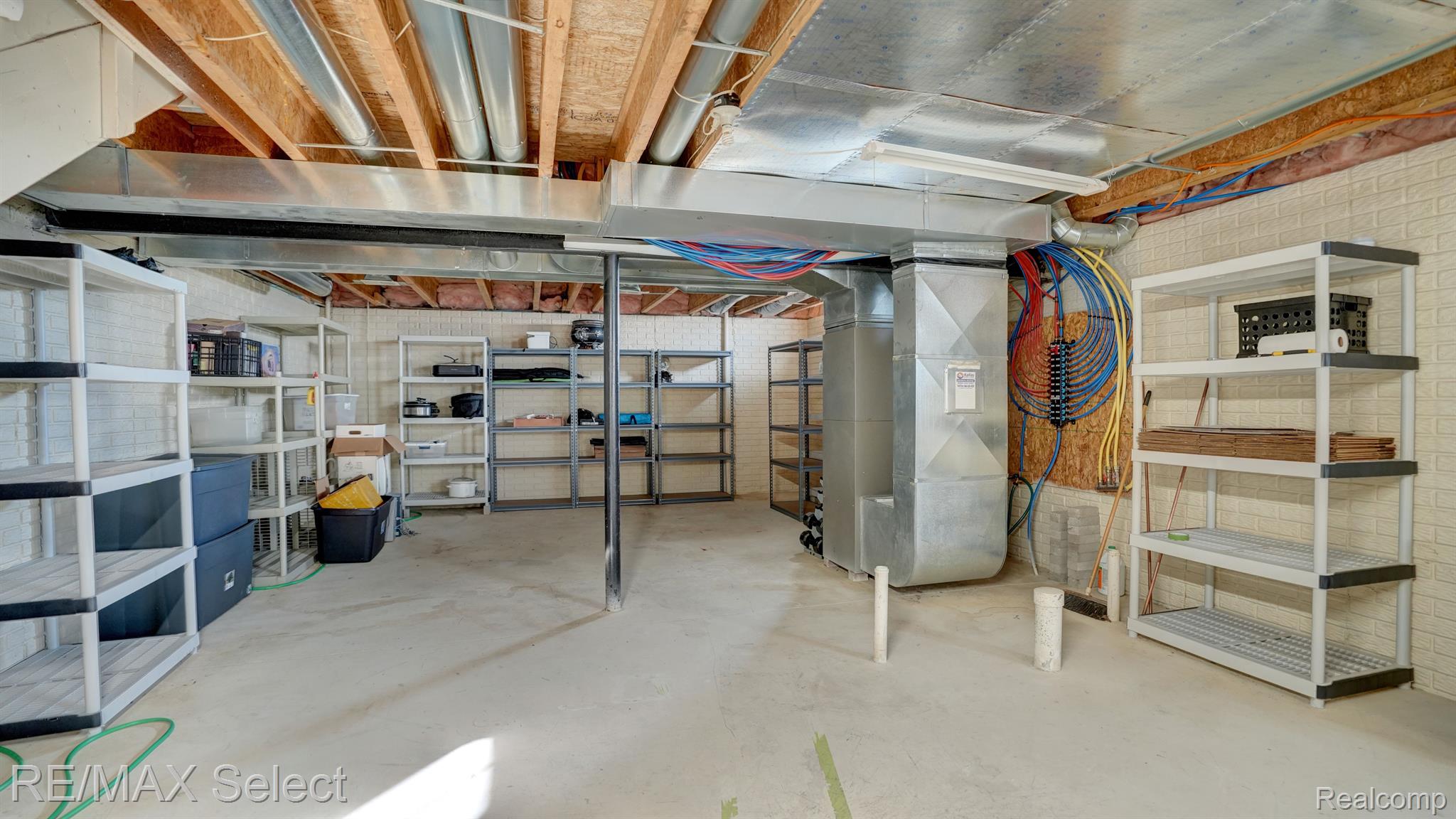7391 DEER CREEK Drive