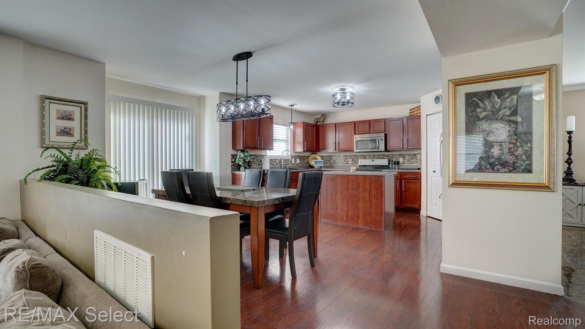 7391 DEER CREEK Drive