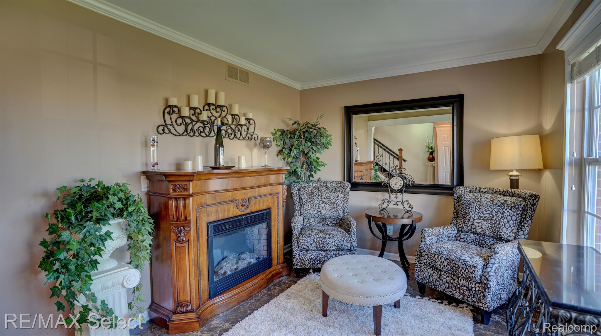 7391 DEER CREEK Drive