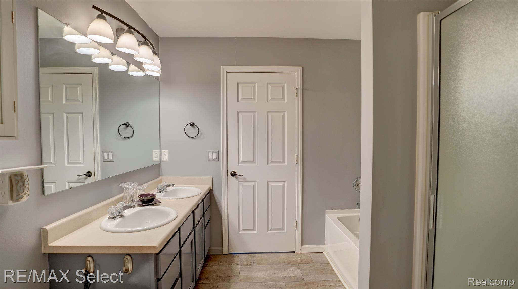 7391 DEER CREEK Drive