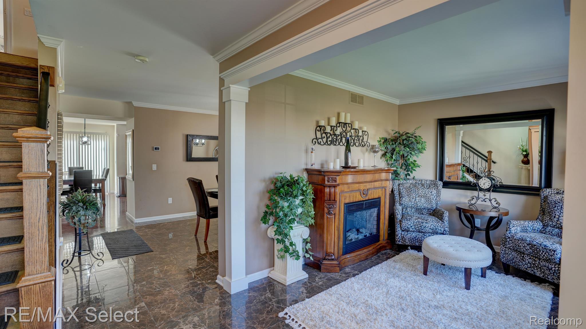 7391 DEER CREEK Drive