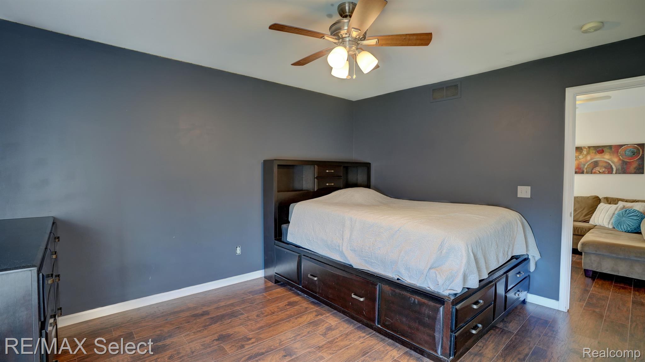 7391 DEER CREEK Drive