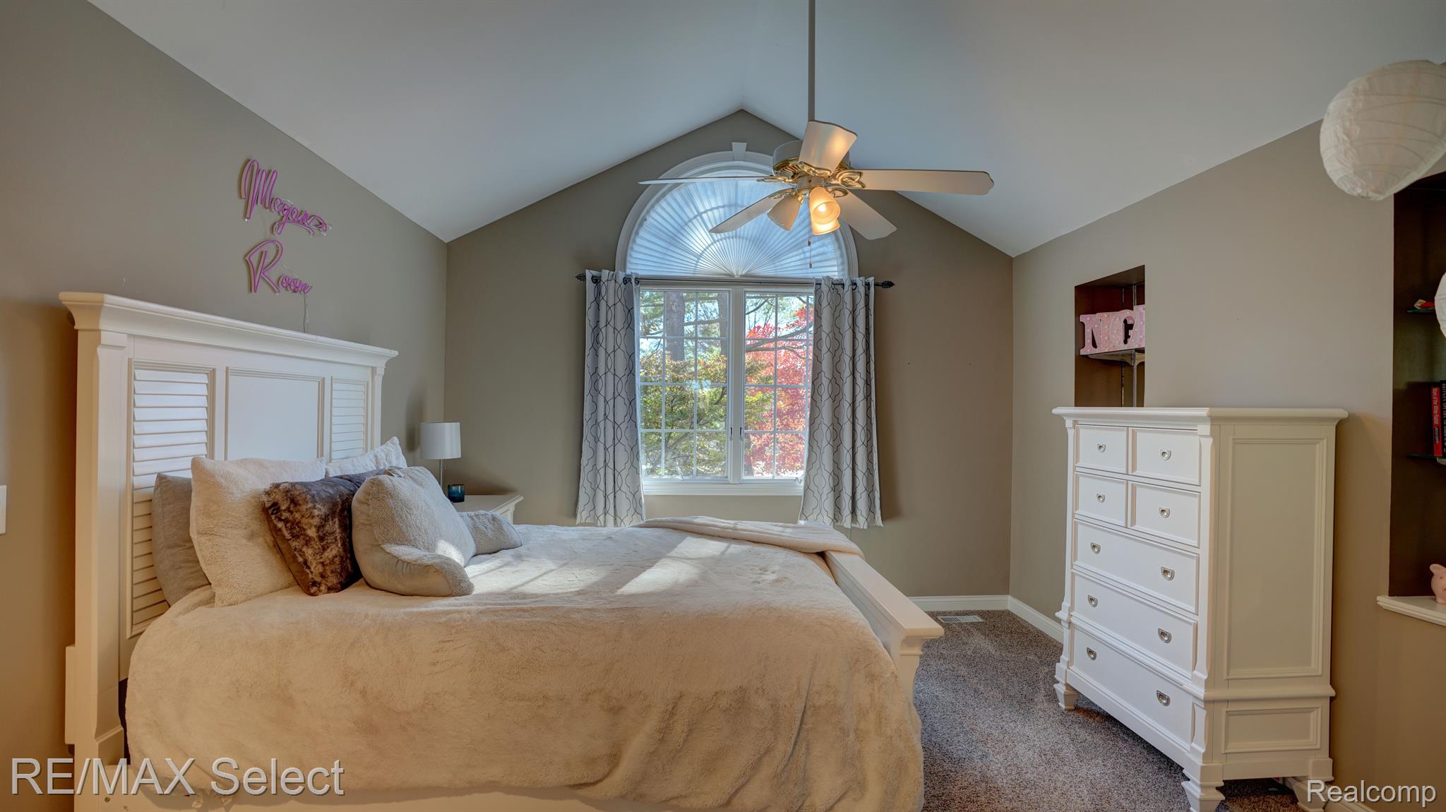 5430 ARBOR BAY