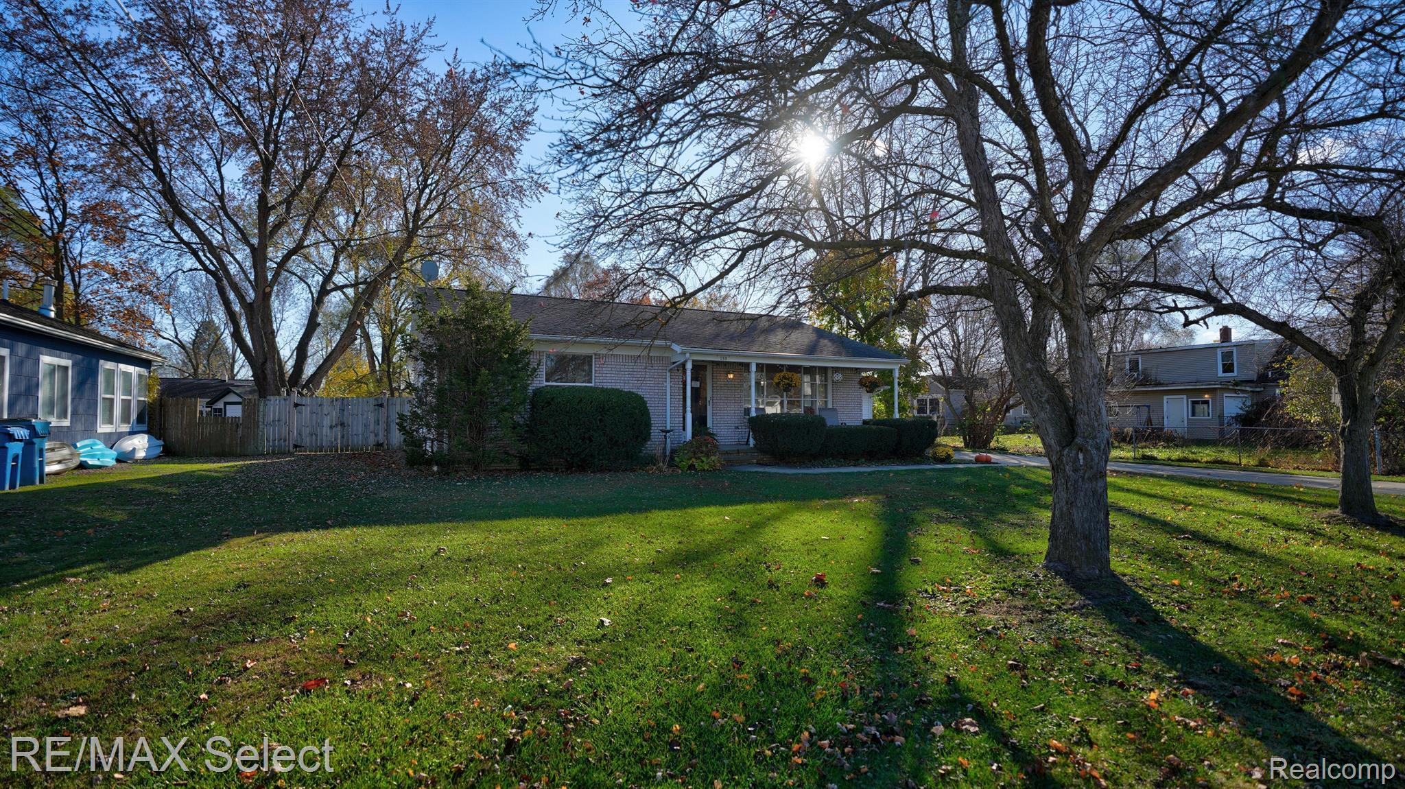 153 BEVINS Street