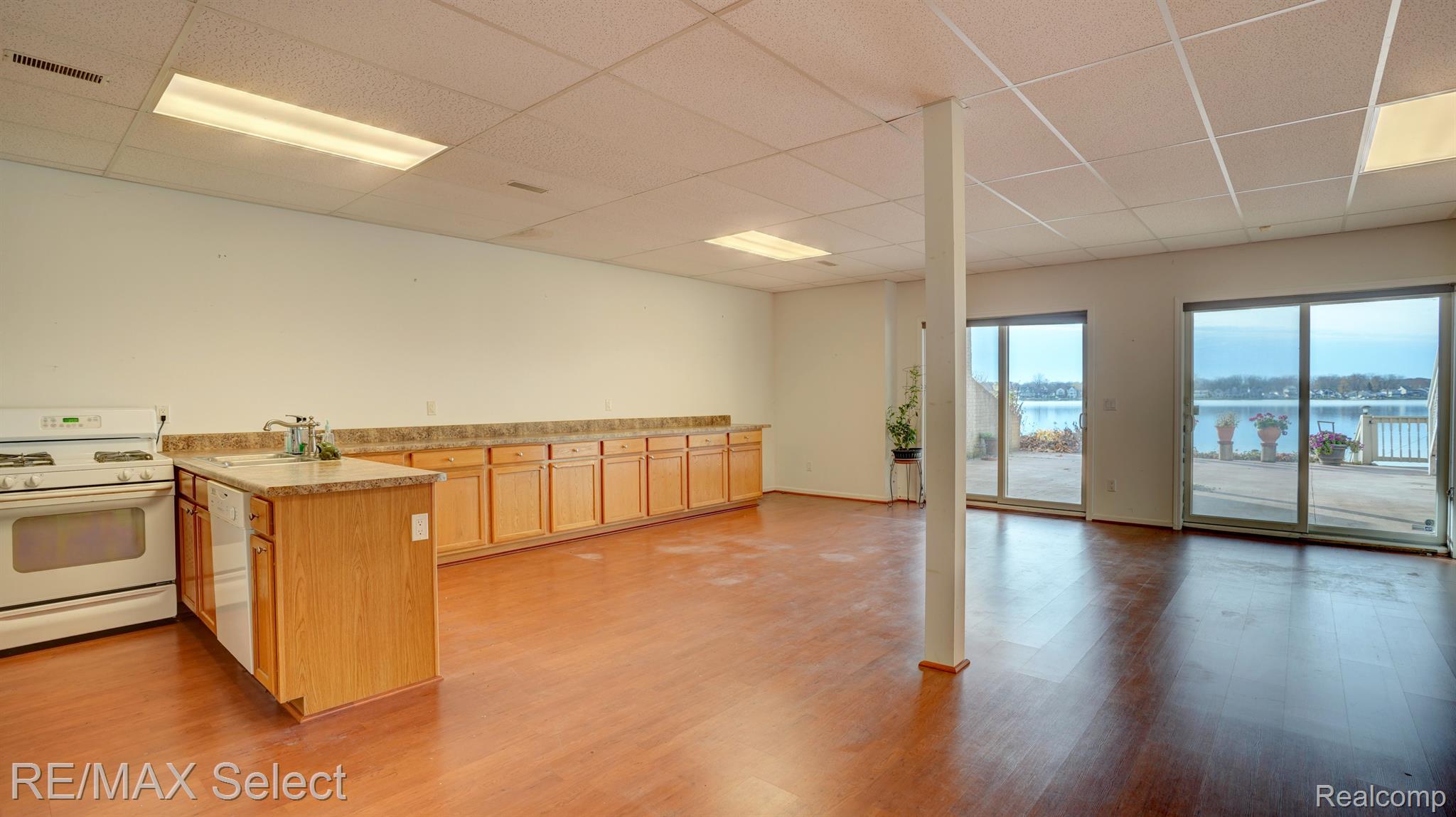 12160 MANTAWAUKA Drive