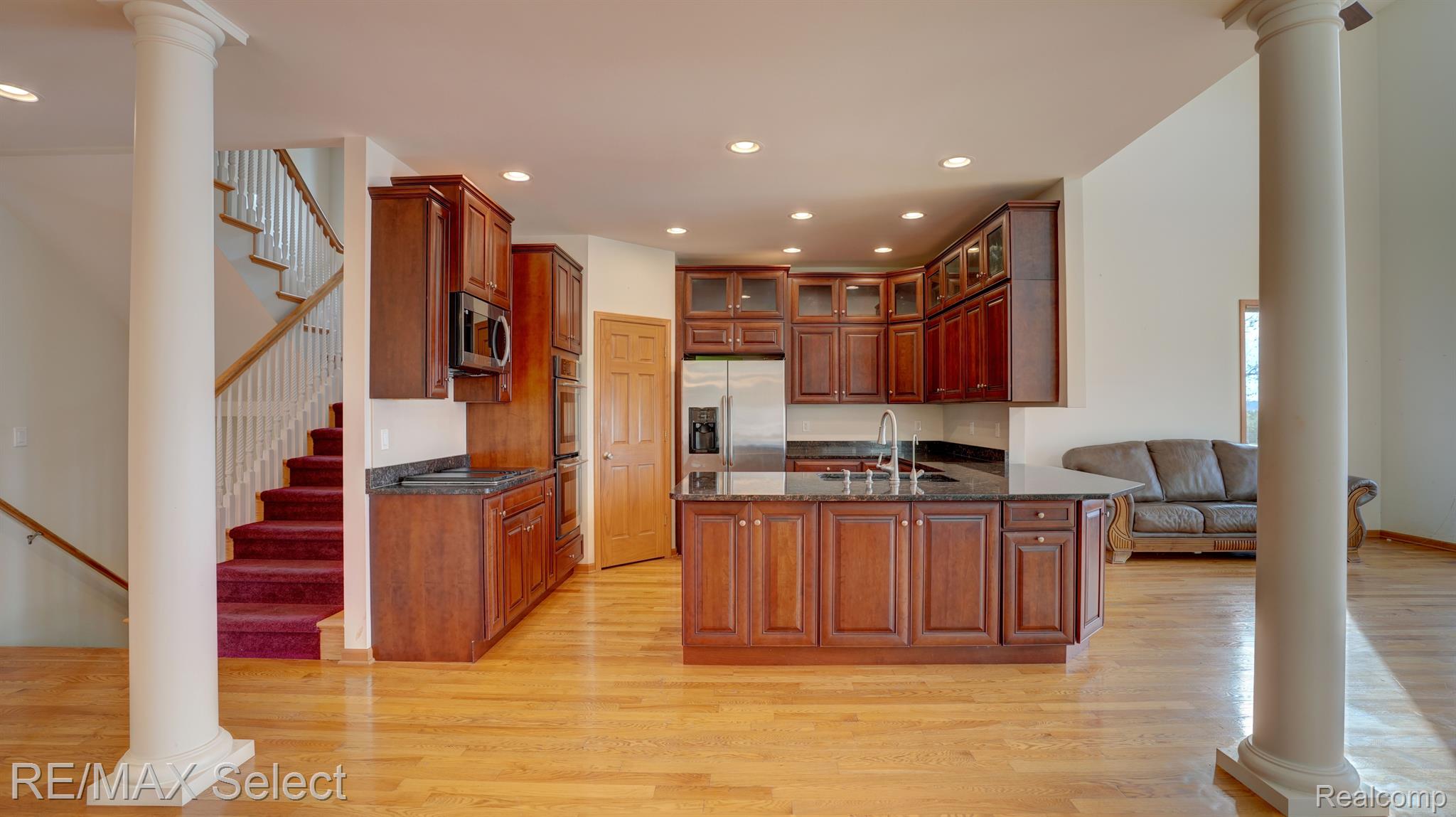 12160 MANTAWAUKA Drive