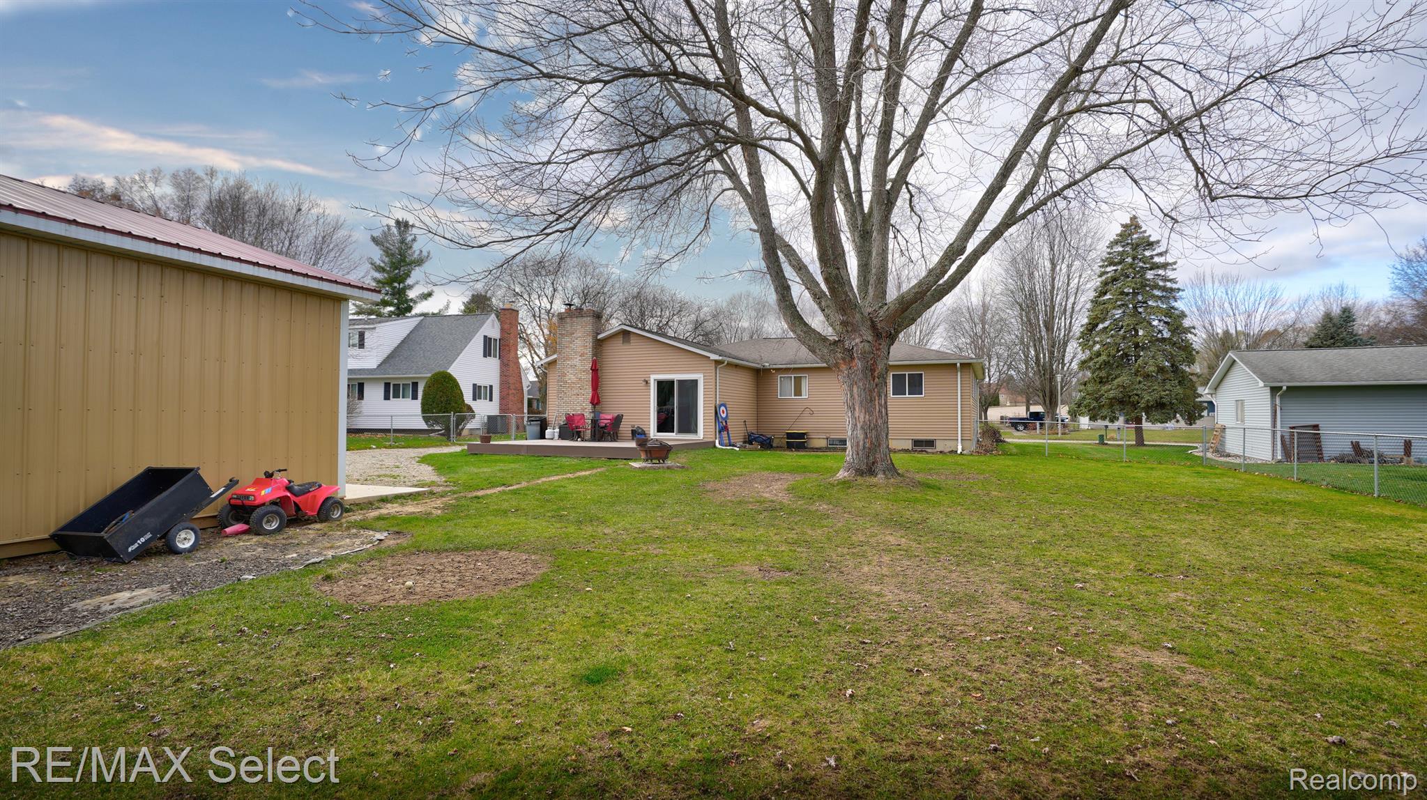 325 PRIMROSE Lane