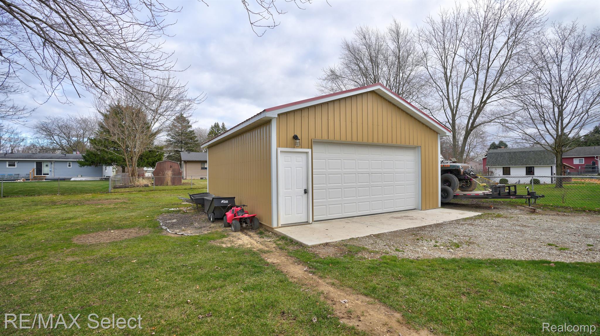 325 PRIMROSE Lane