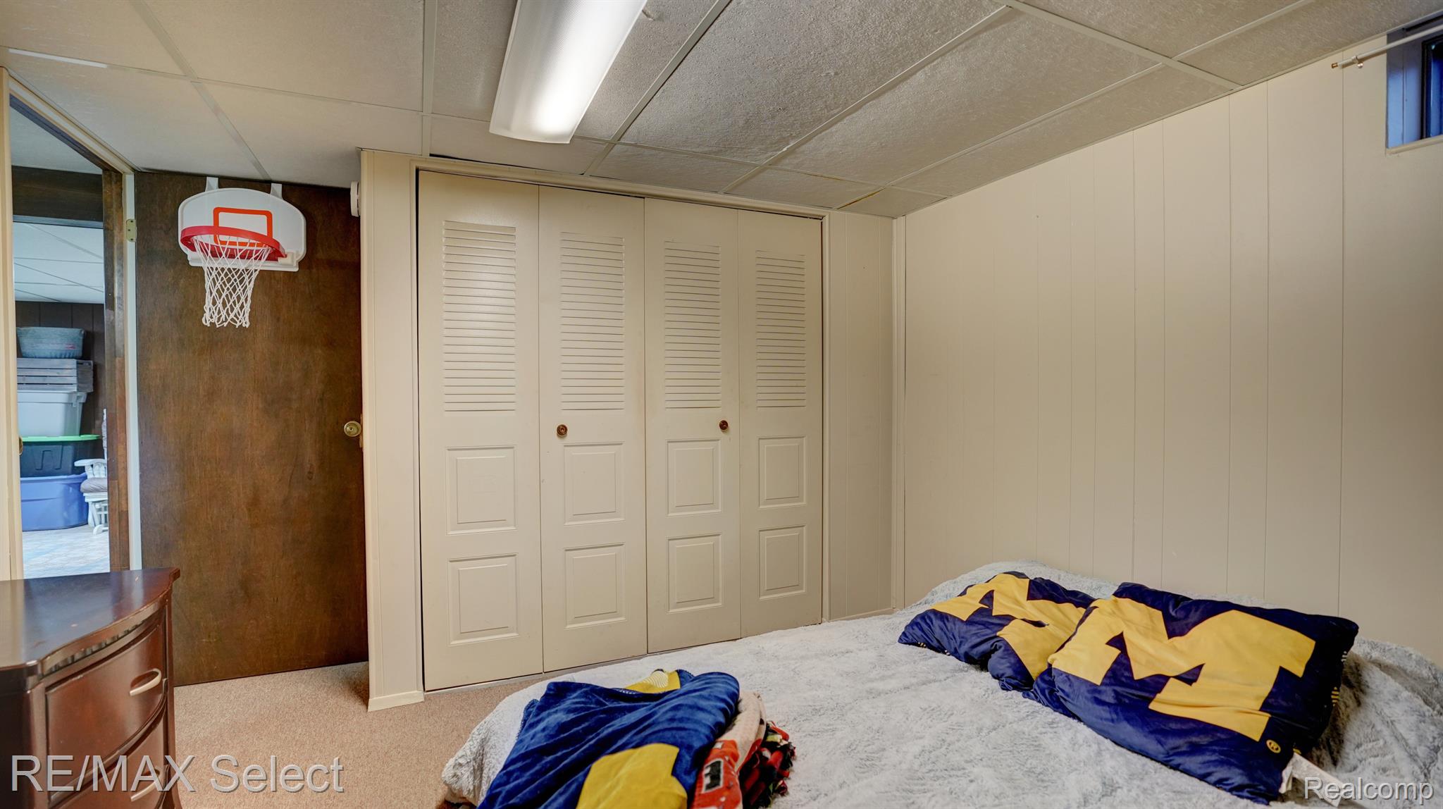 325 PRIMROSE Lane