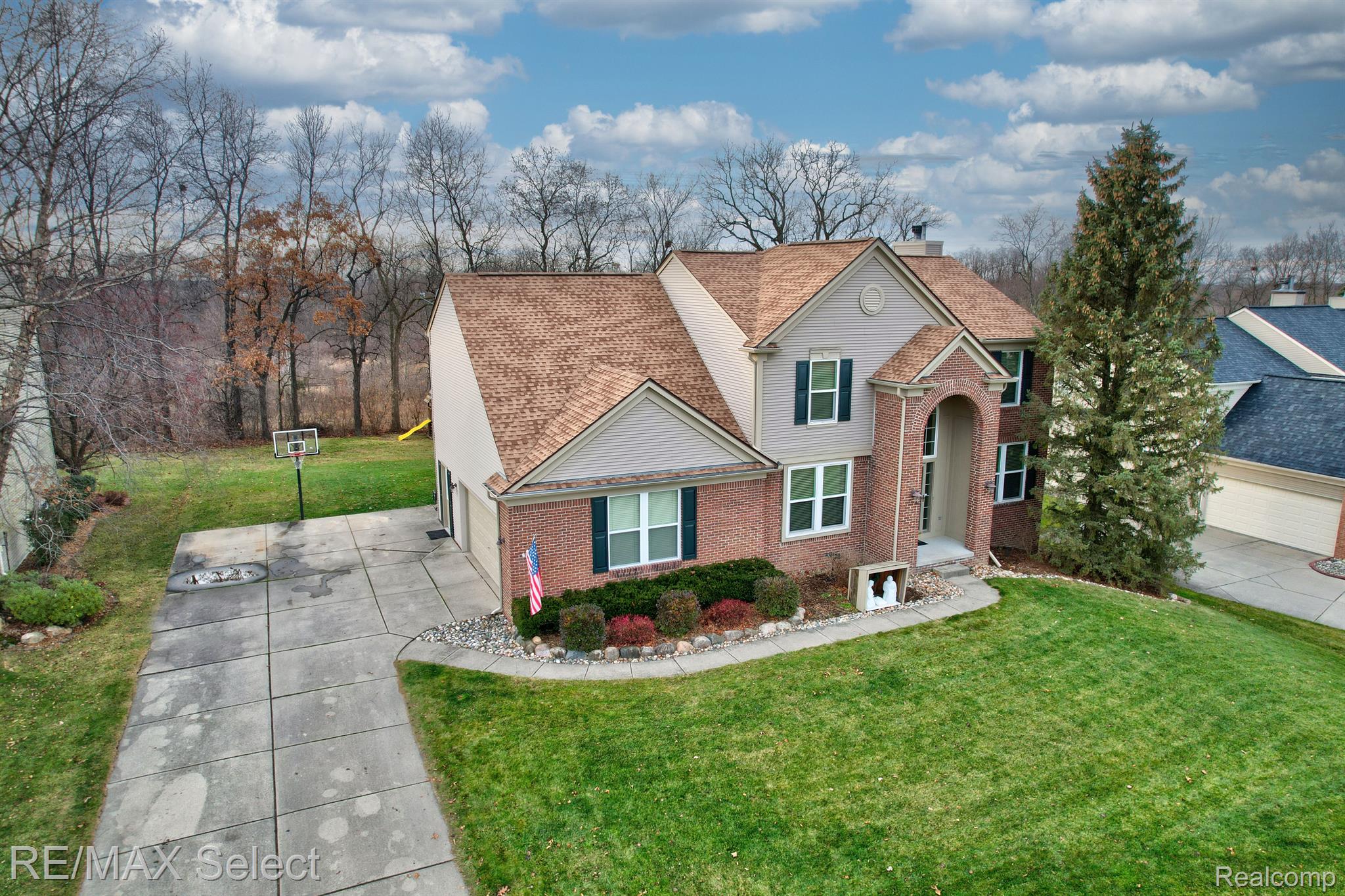 9170 Liverpool Court