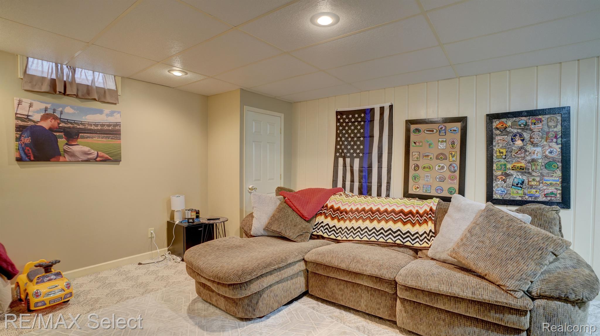 9170 Liverpool Court