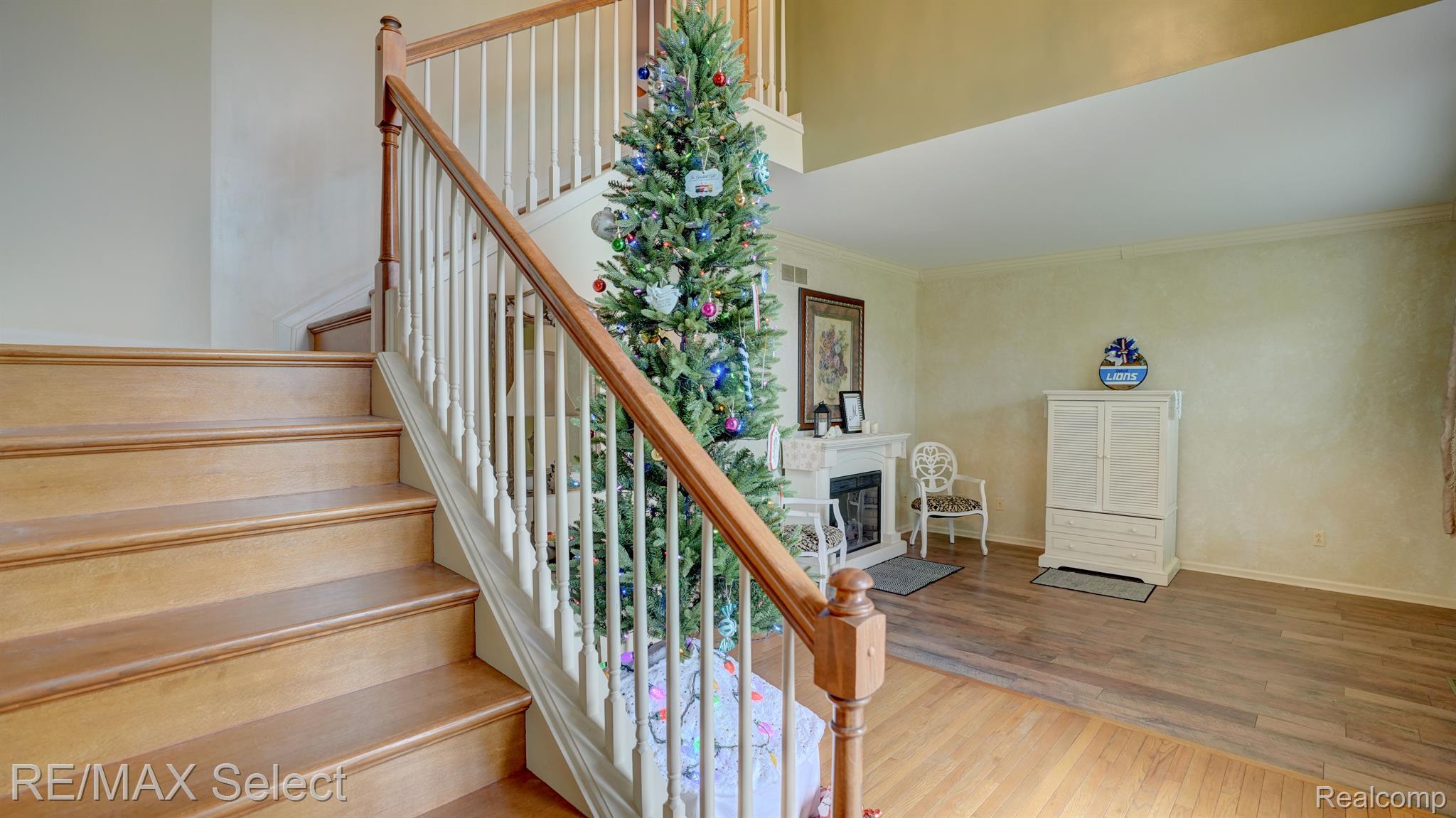9170 Liverpool Court