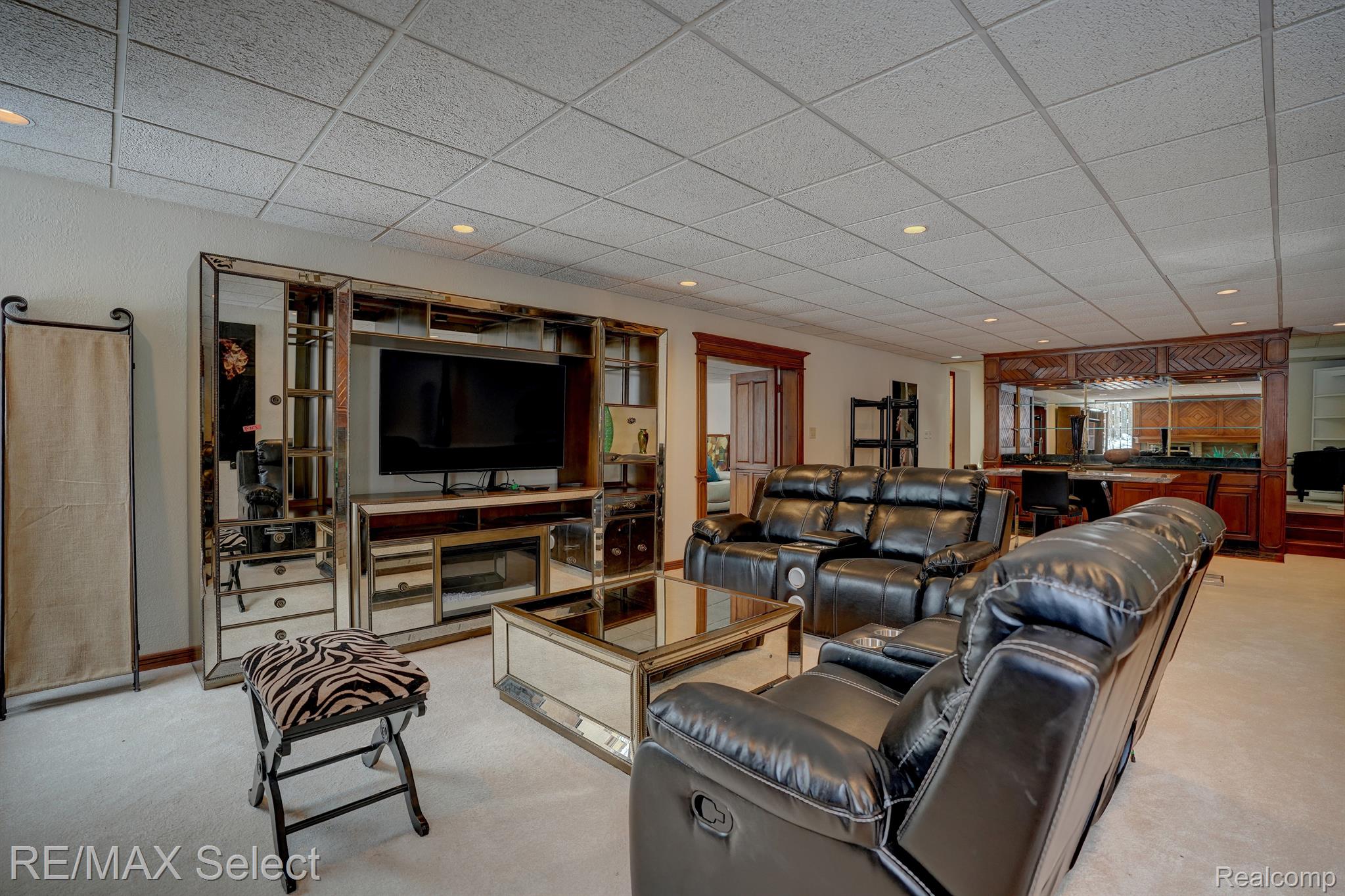 6032 WINGED FOOT Drive
