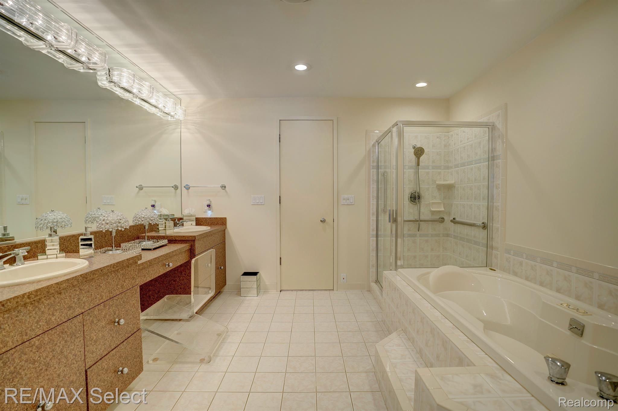 6032 WINGED FOOT Drive