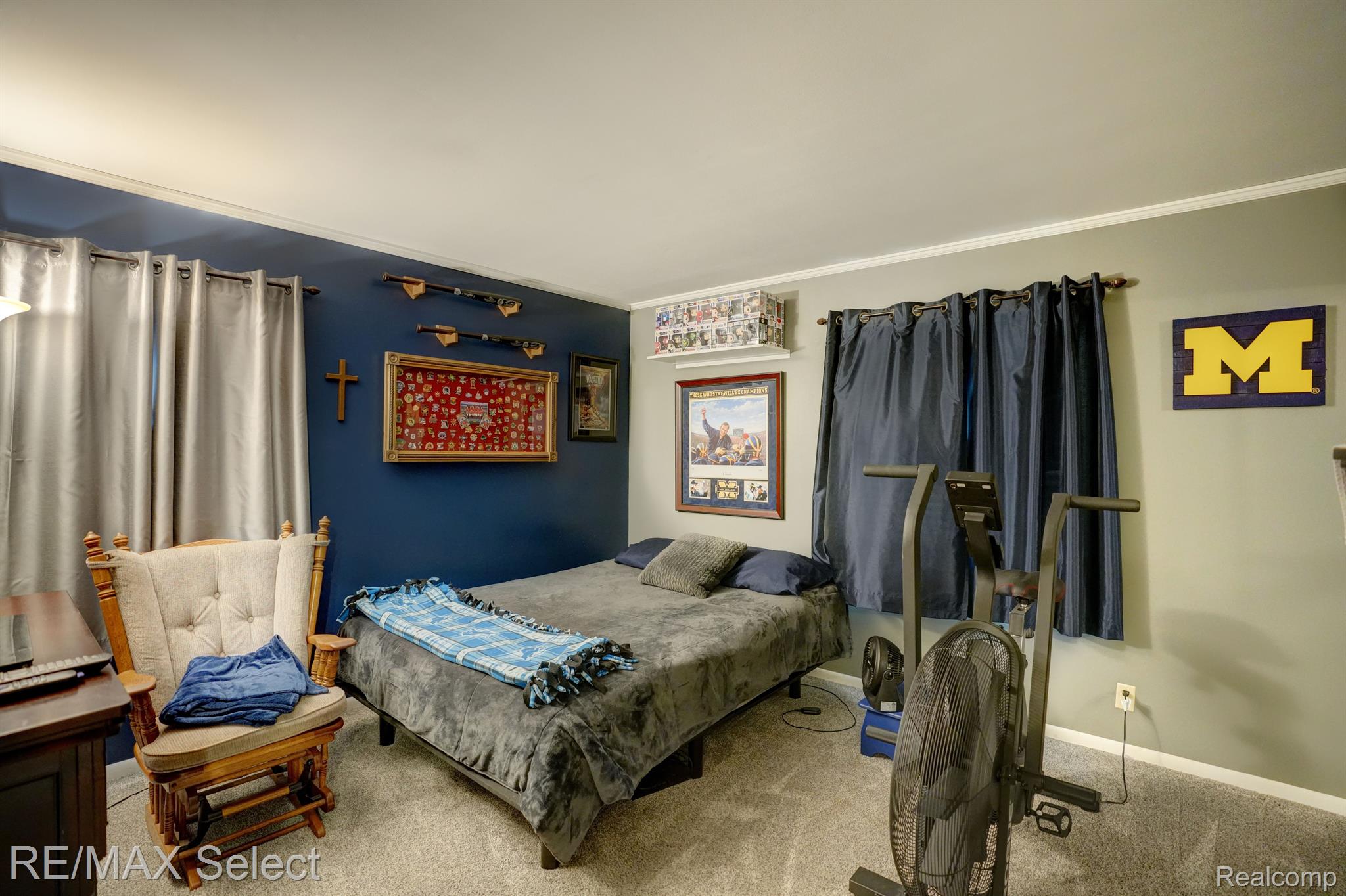 5218 FIELD Road
