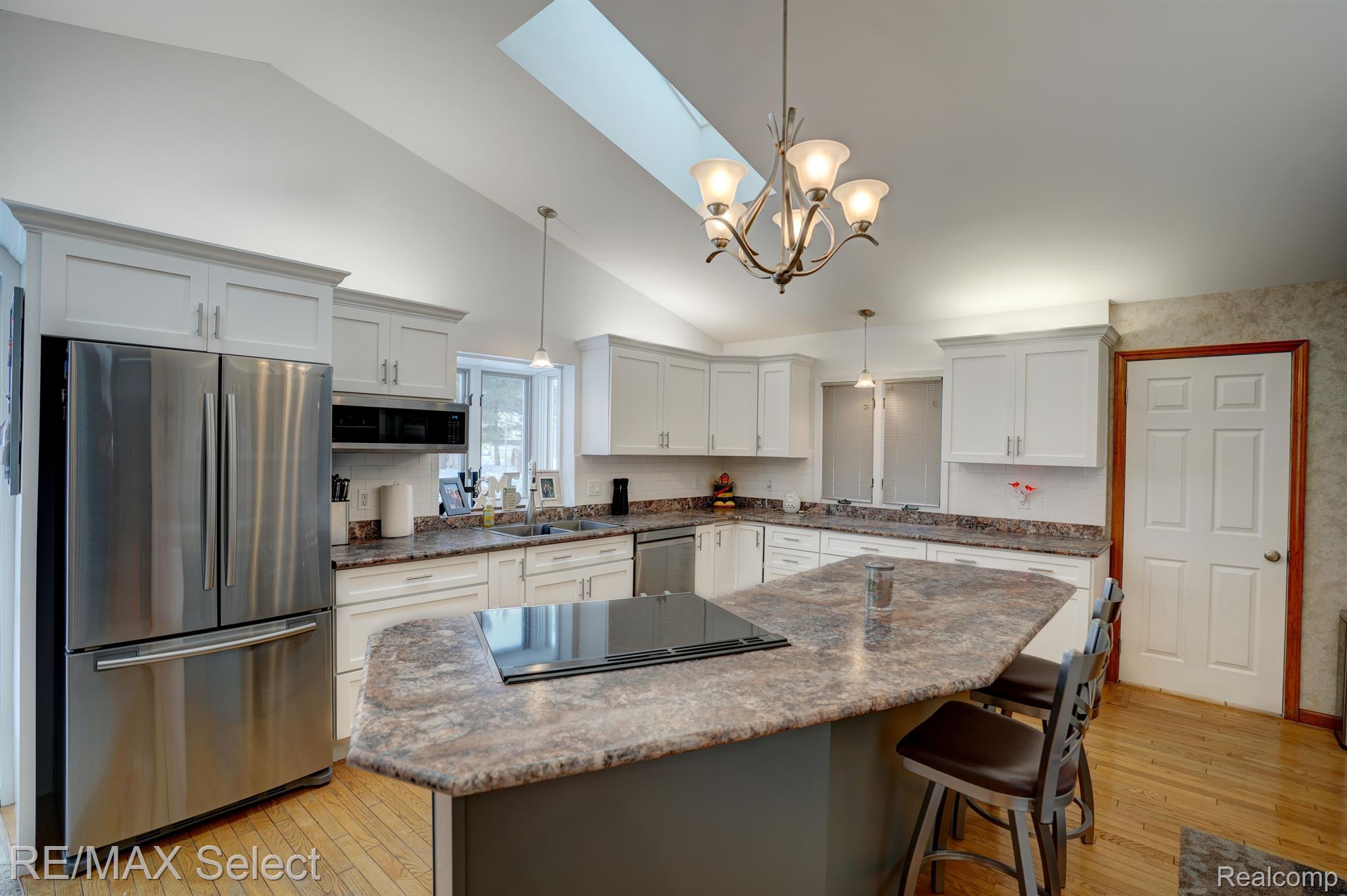 5218 FIELD Road