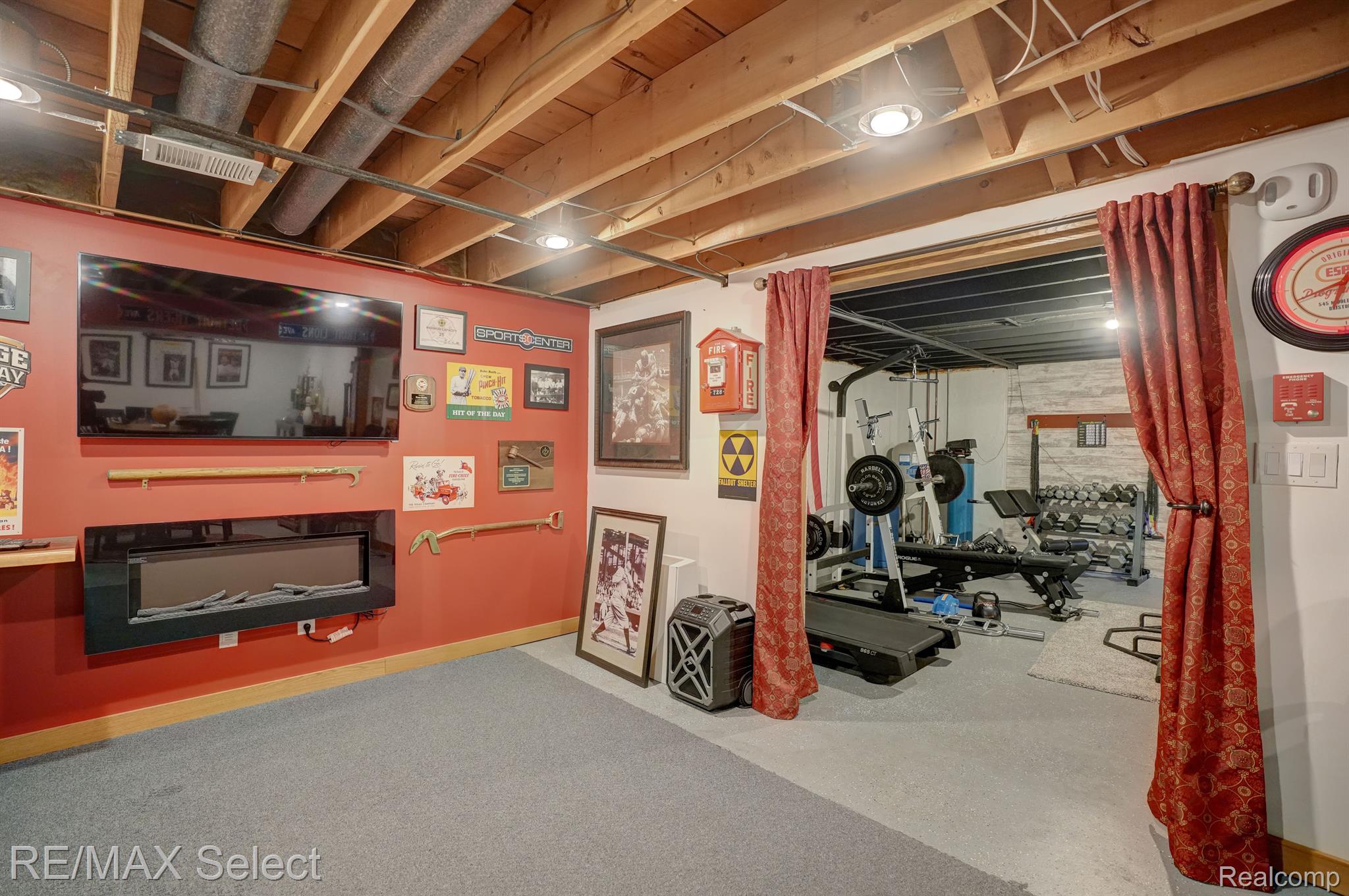 5218 FIELD Road