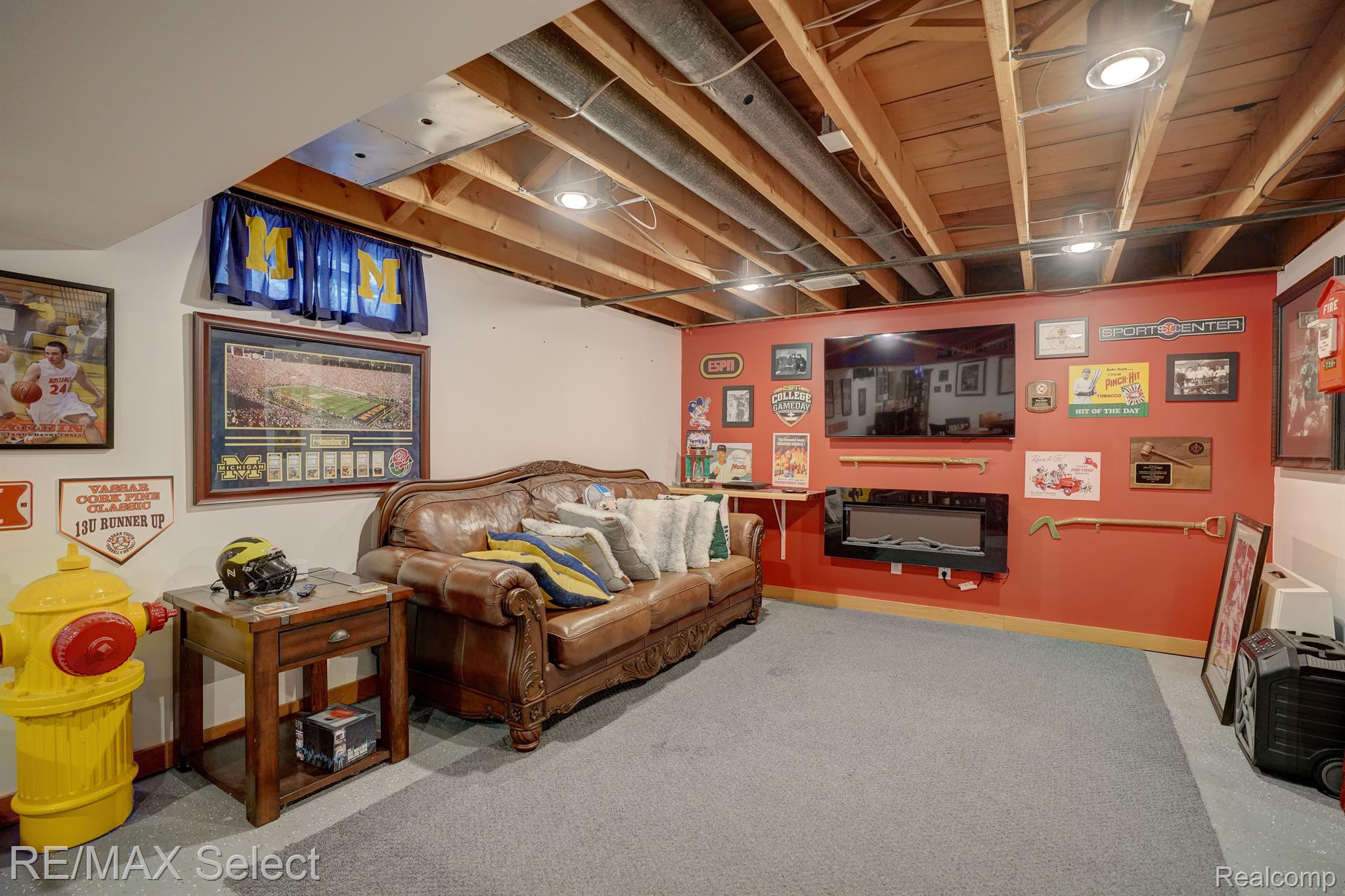 5218 FIELD Road