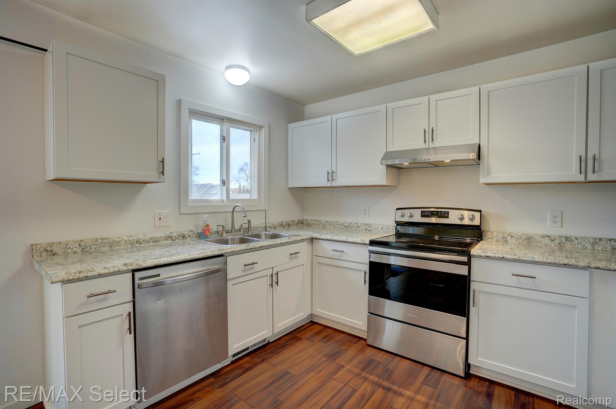 2470 CRANE Road