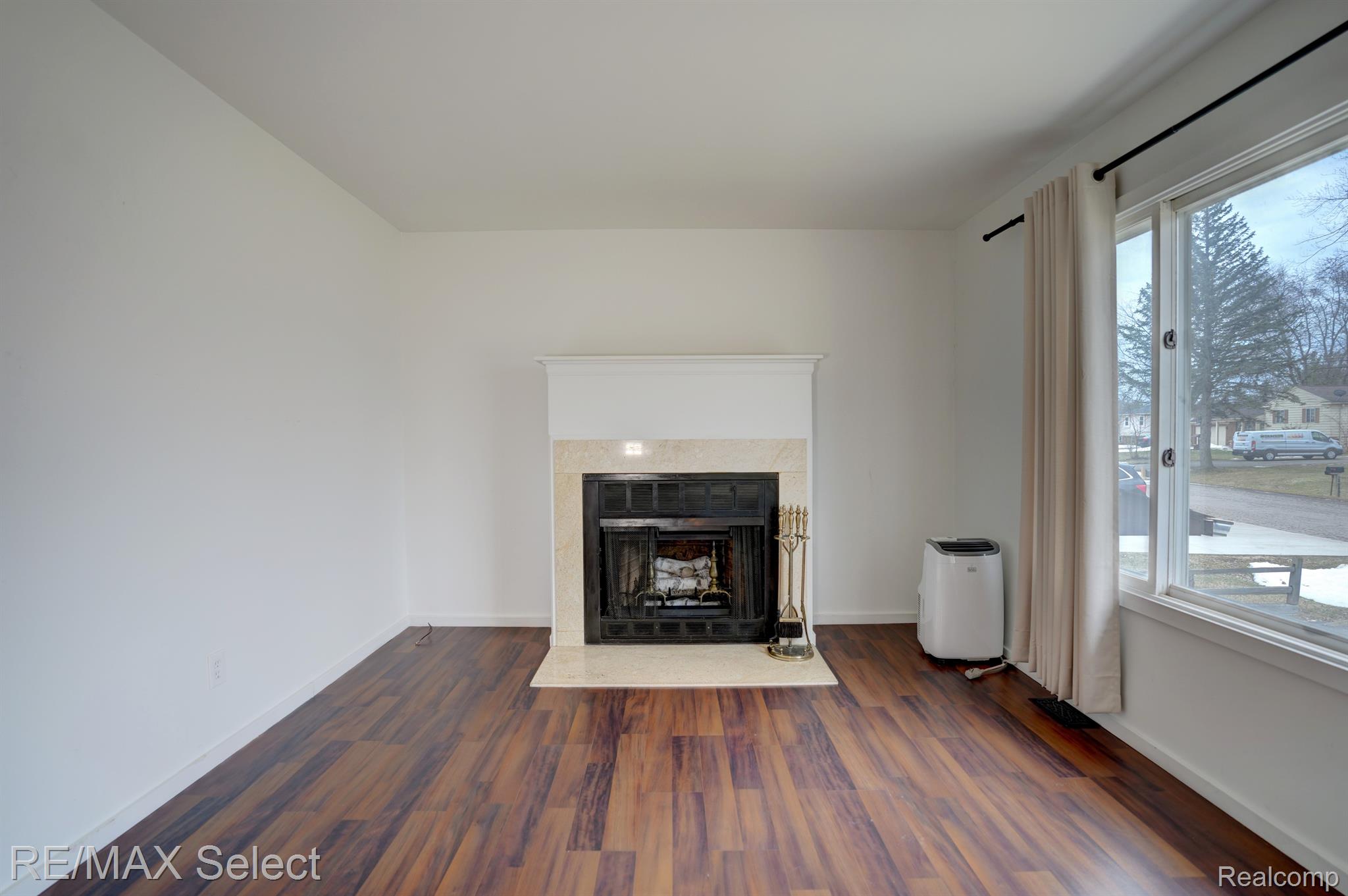2470 CRANE Road