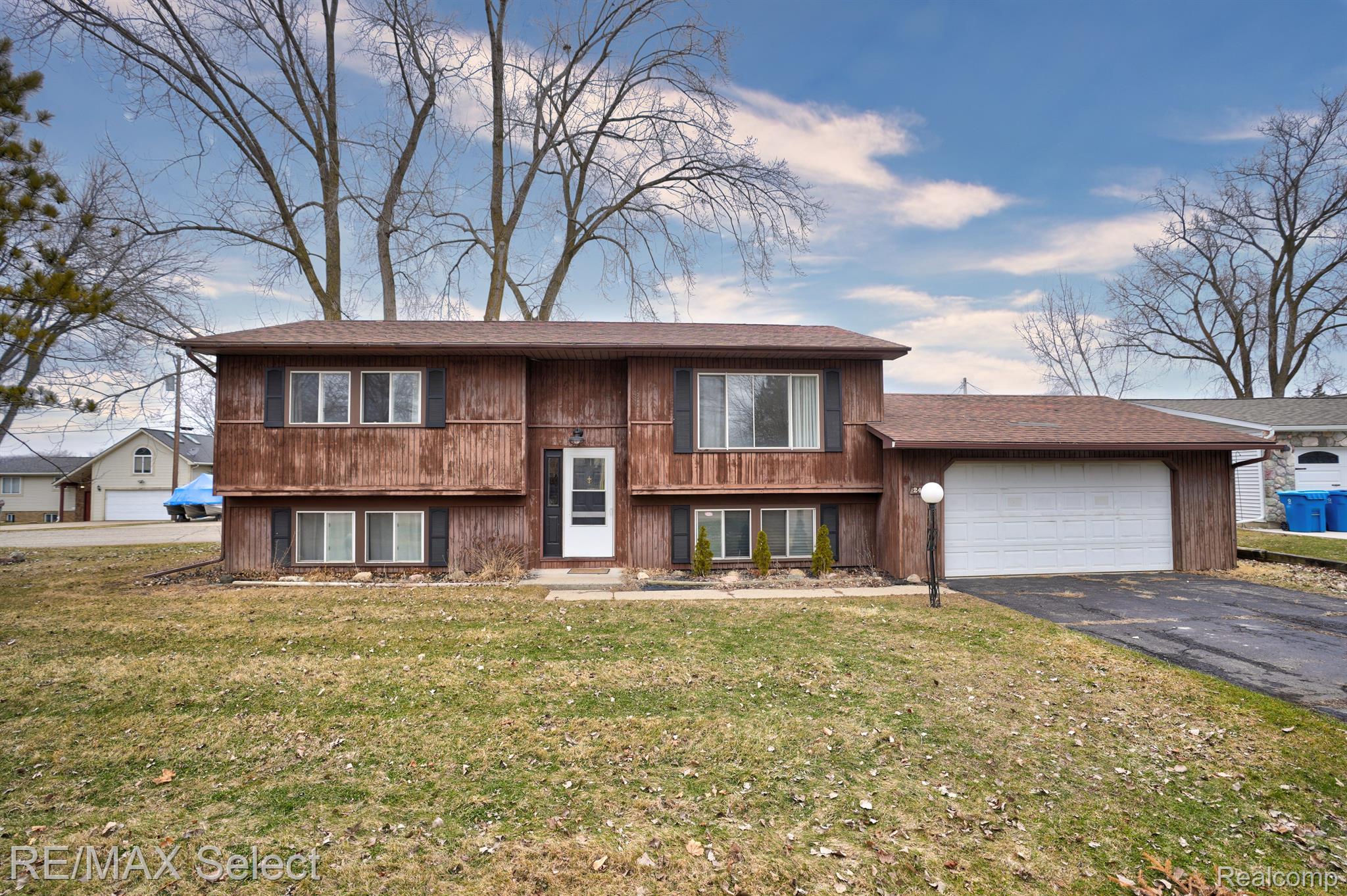 2470 CRANE Road