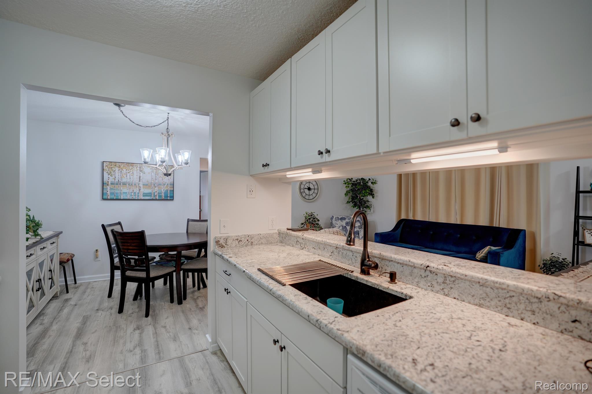 1452 LEISURE Drive