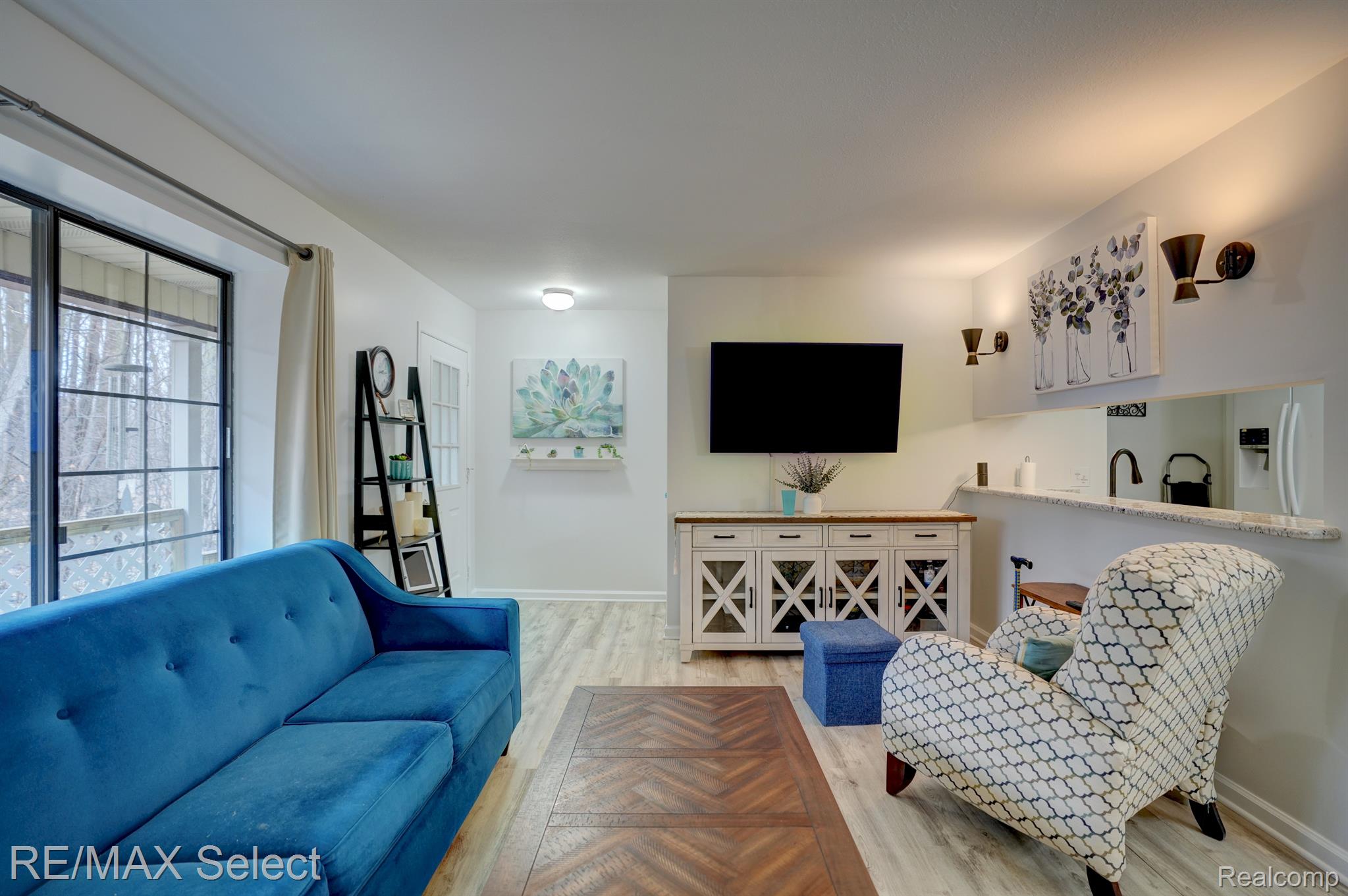 1452 LEISURE Drive