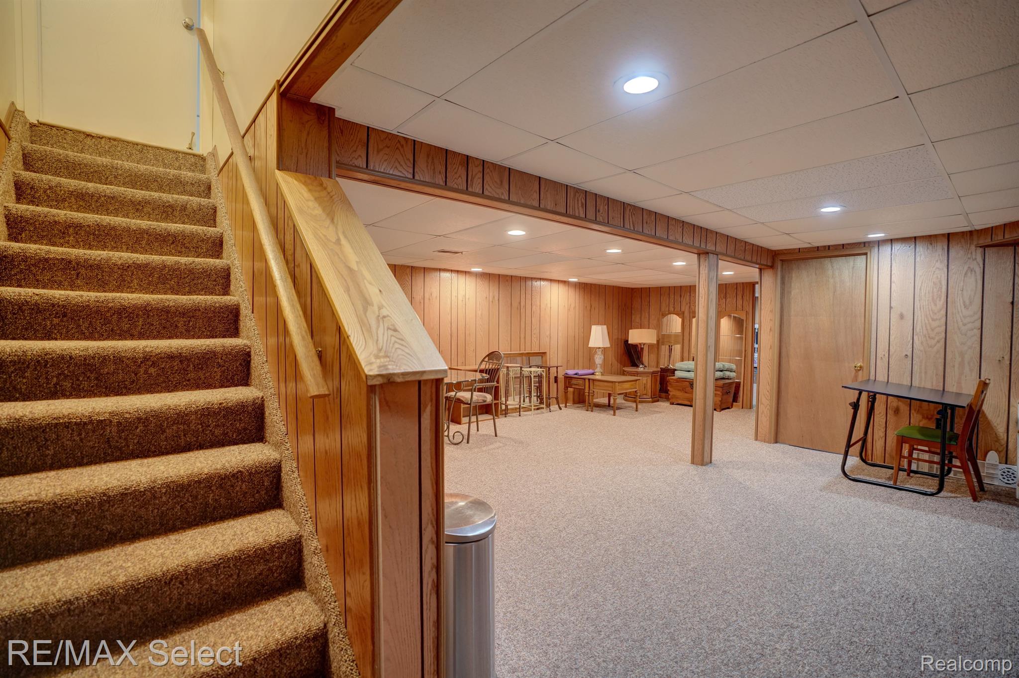 1452 LEISURE Drive