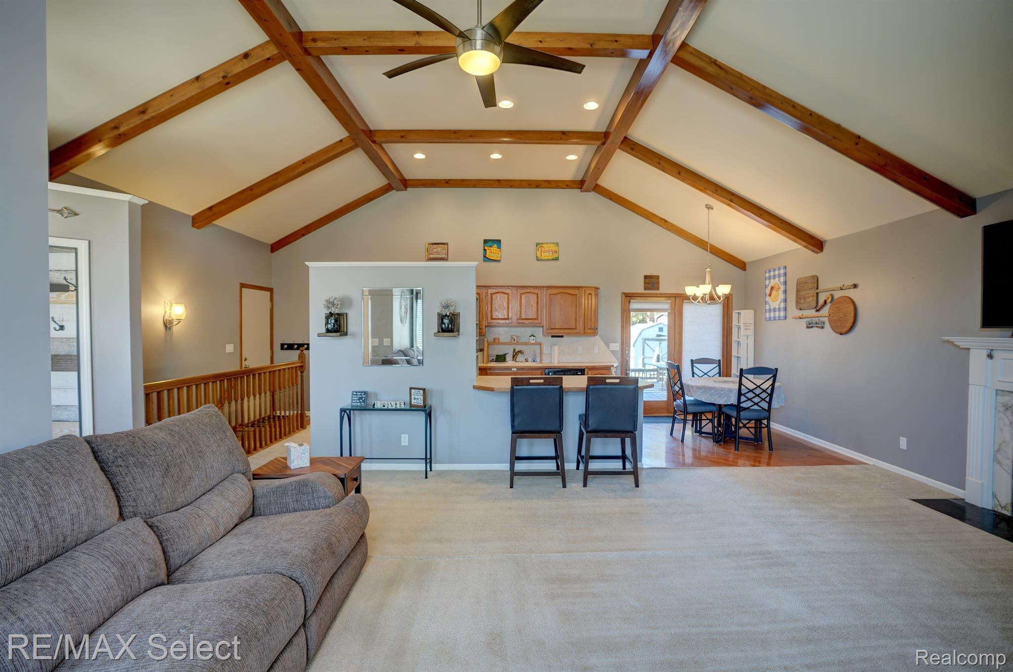 436 WINDY Bluff