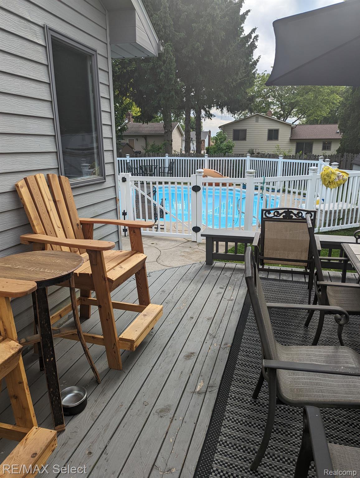 436 WINDY Bluff
