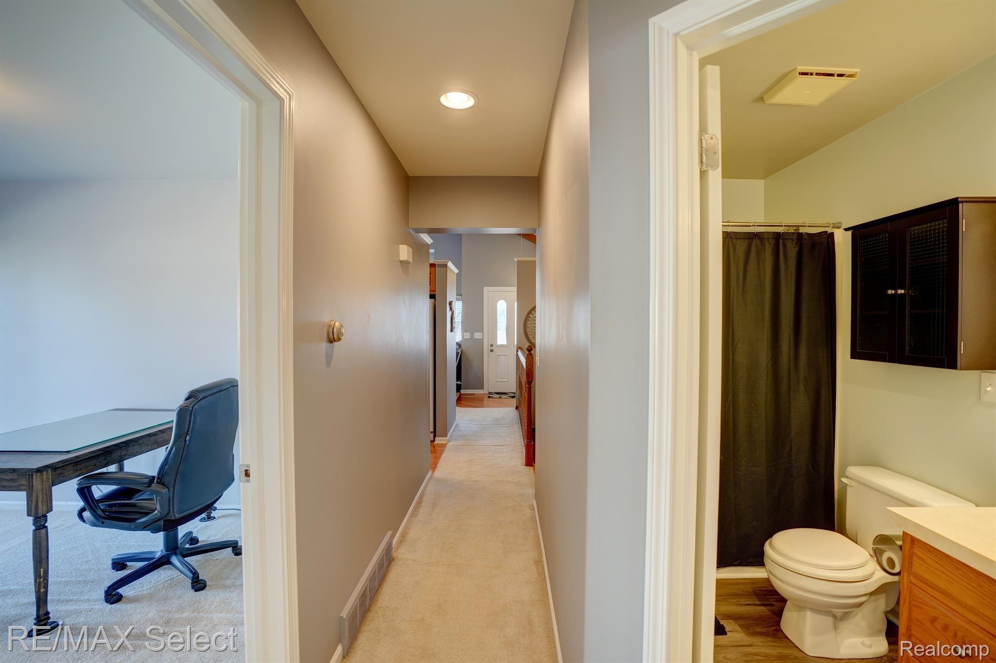 436 WINDY Bluff