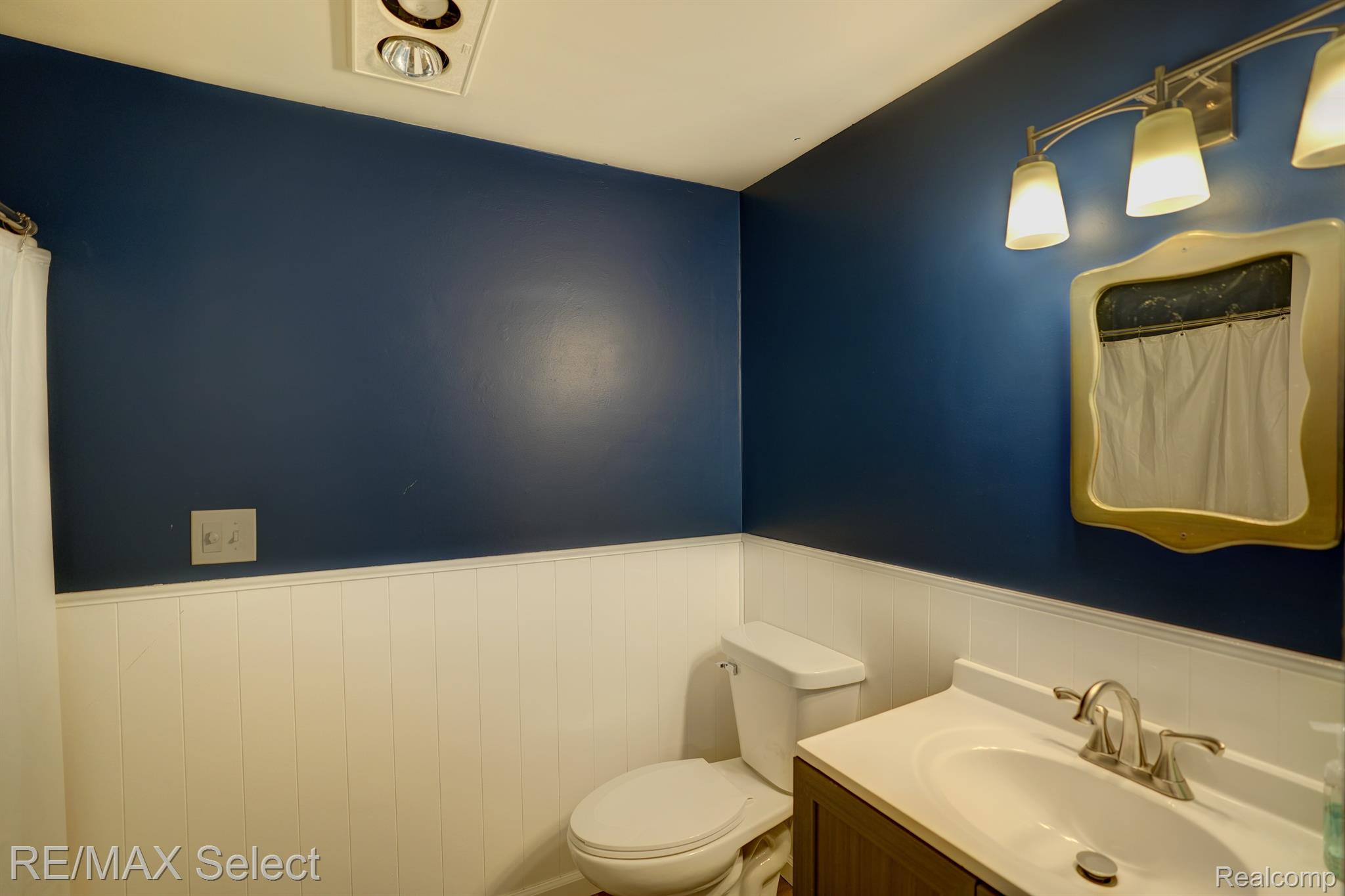 436 WINDY Bluff