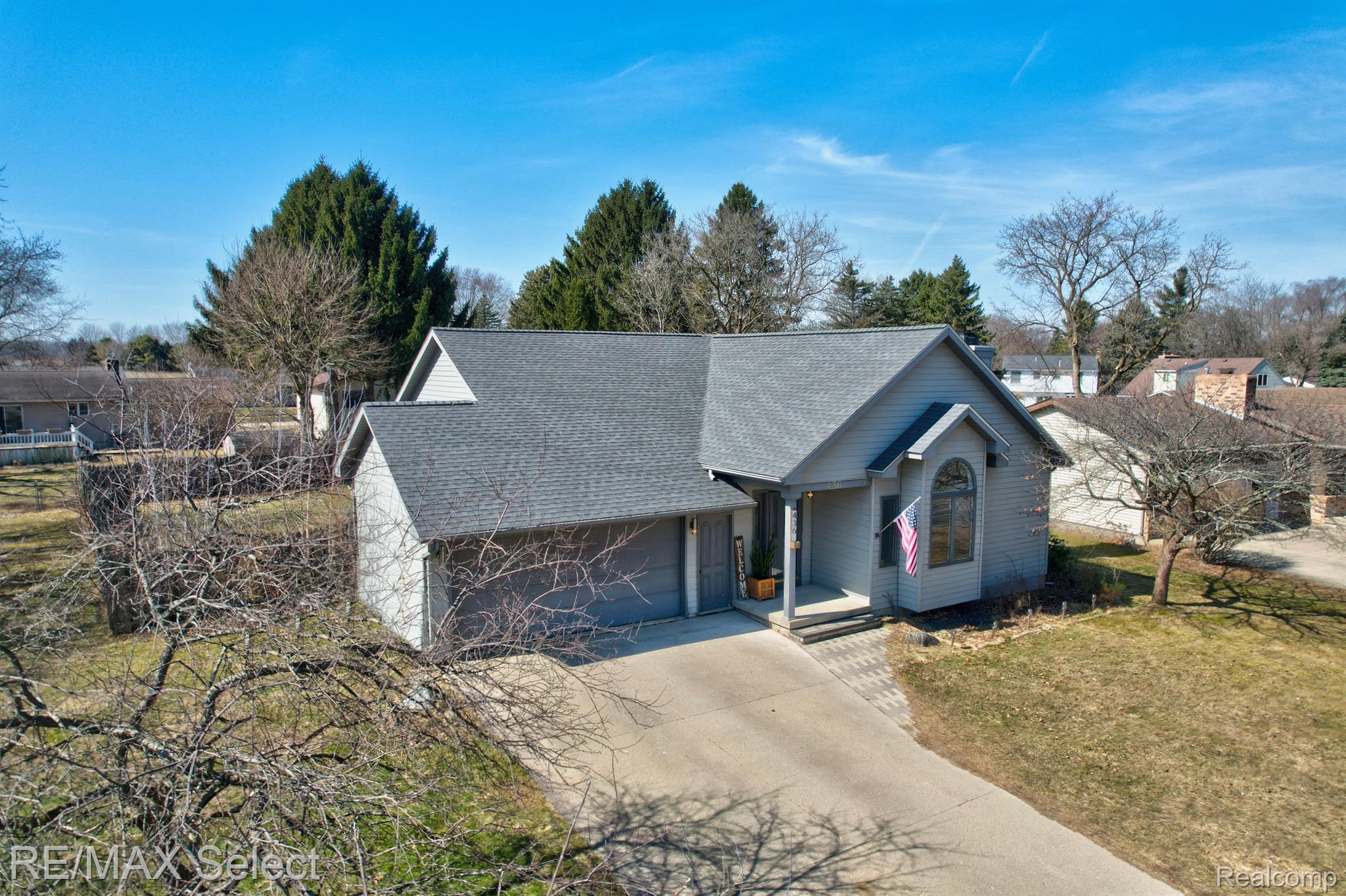 436 WINDY Bluff