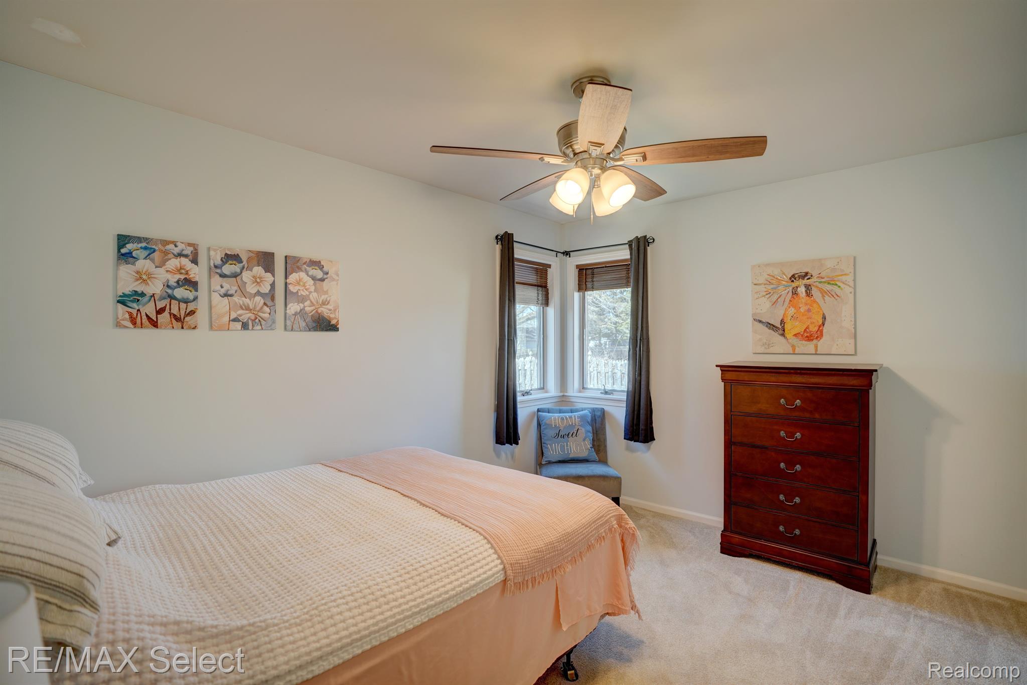 436 WINDY Bluff