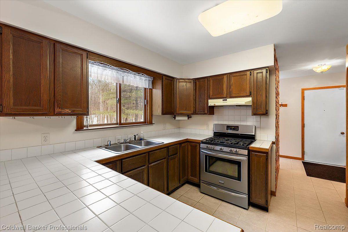 3400 PINE BLUFF
