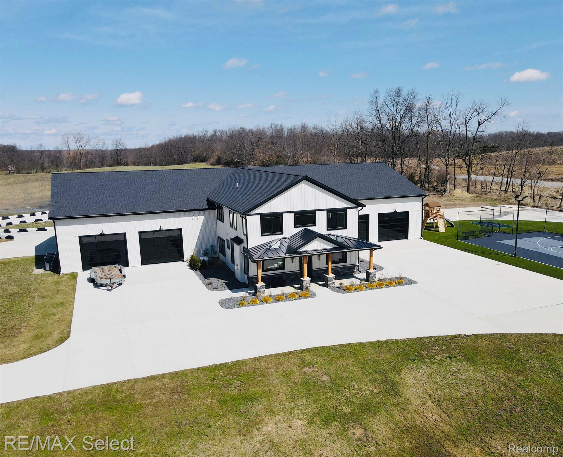 3420 LAHRING Road