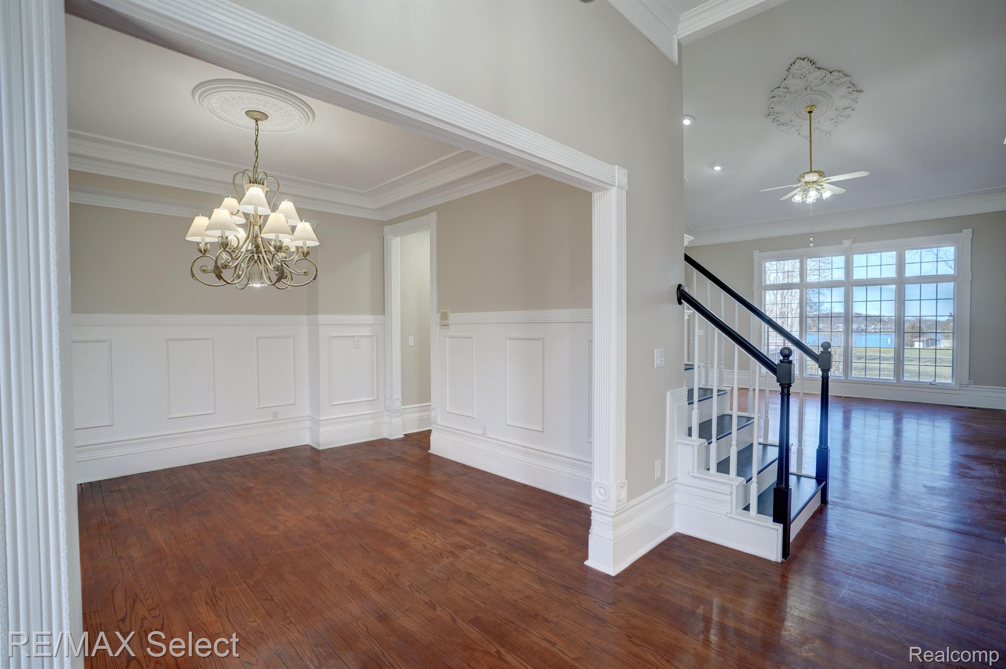 4014 PINE RIDGE