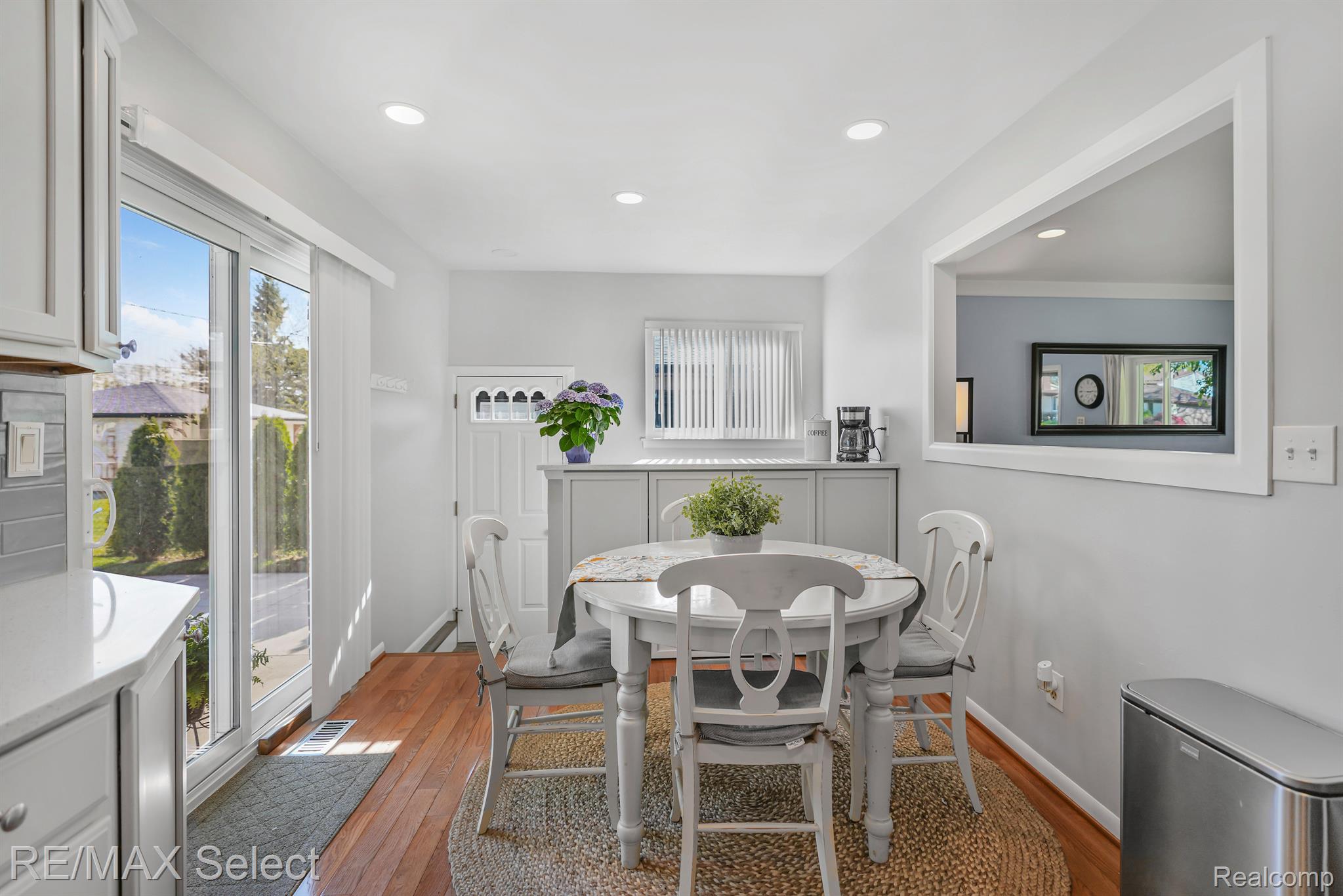 2751 CHESTERFIELD Drive
