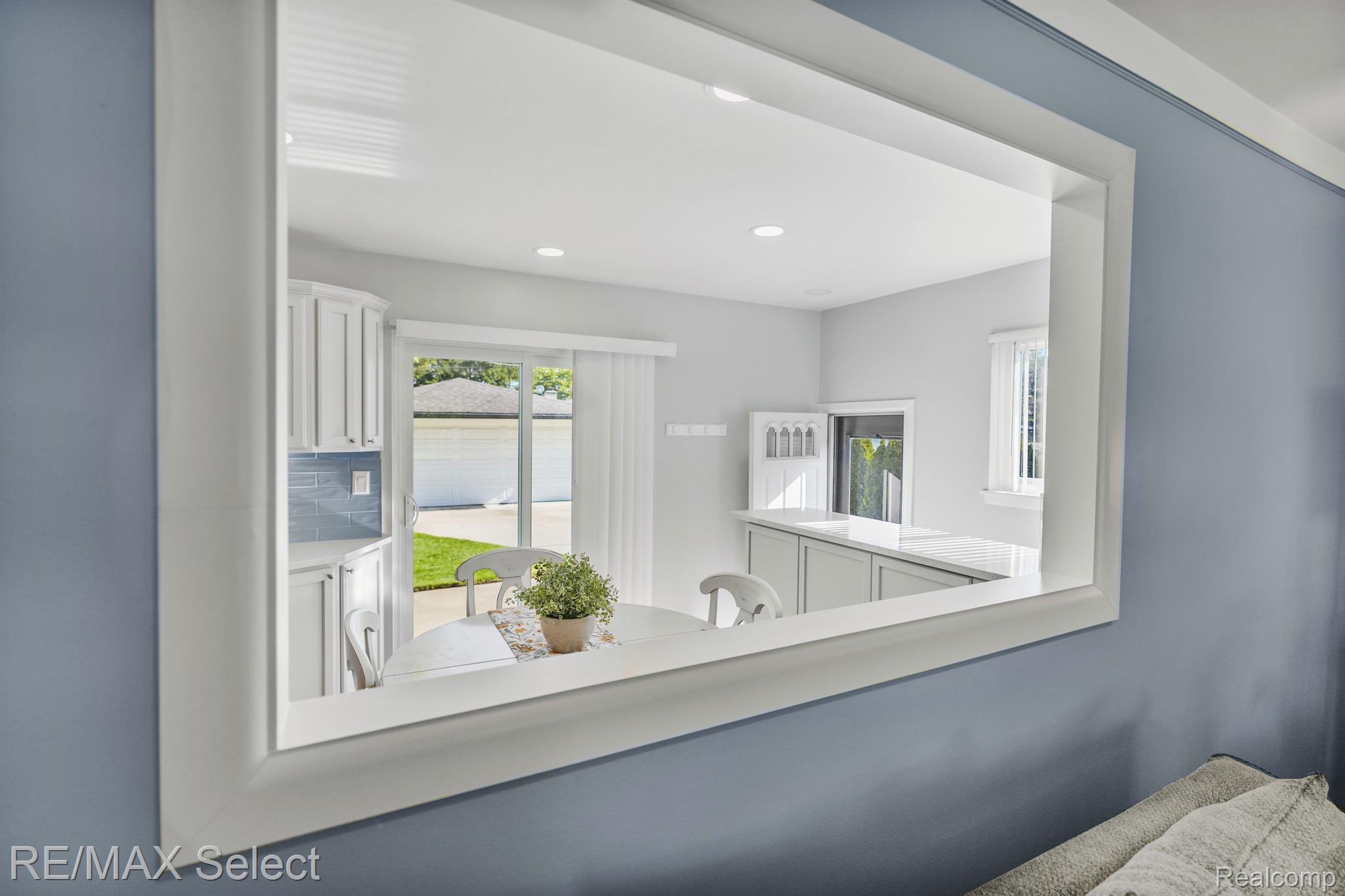 2751 CHESTERFIELD Drive