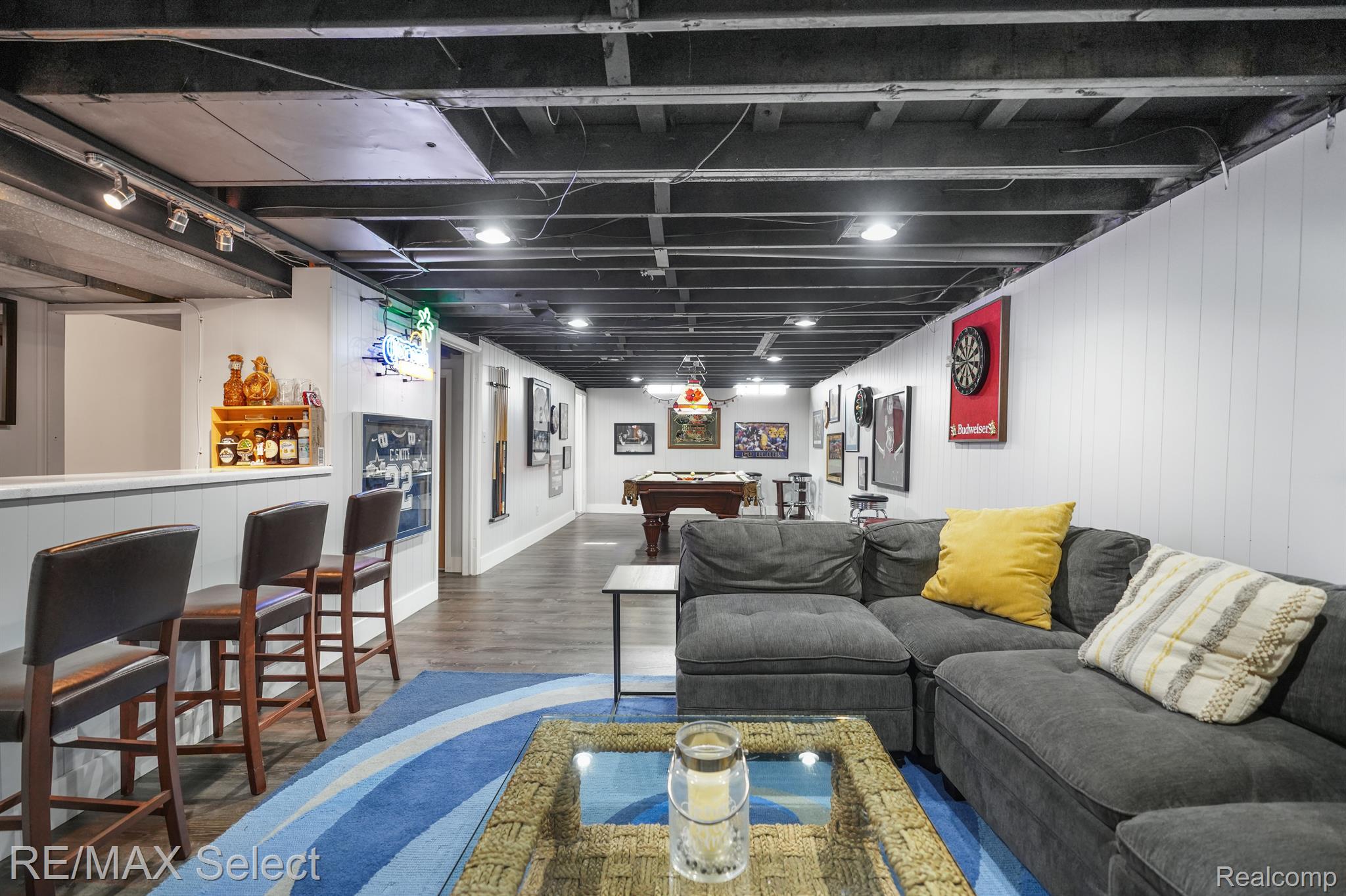 2751 CHESTERFIELD Drive