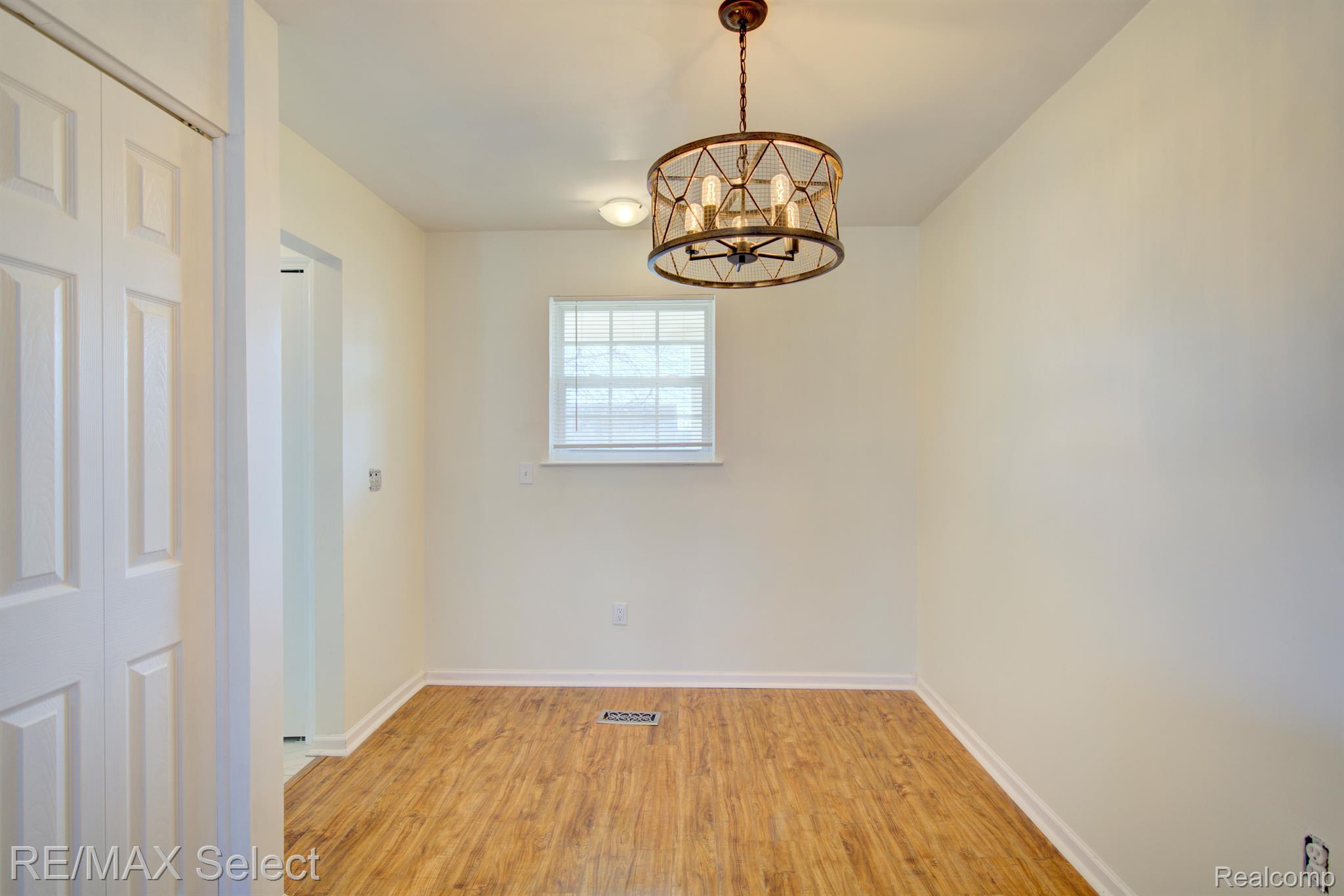 8056 LARK Lane